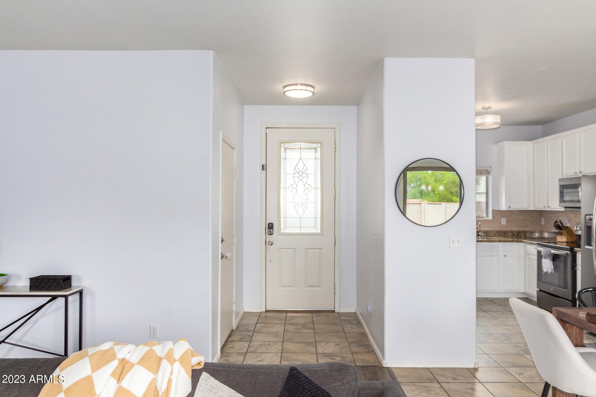 1248 E CLIFTON Avenue