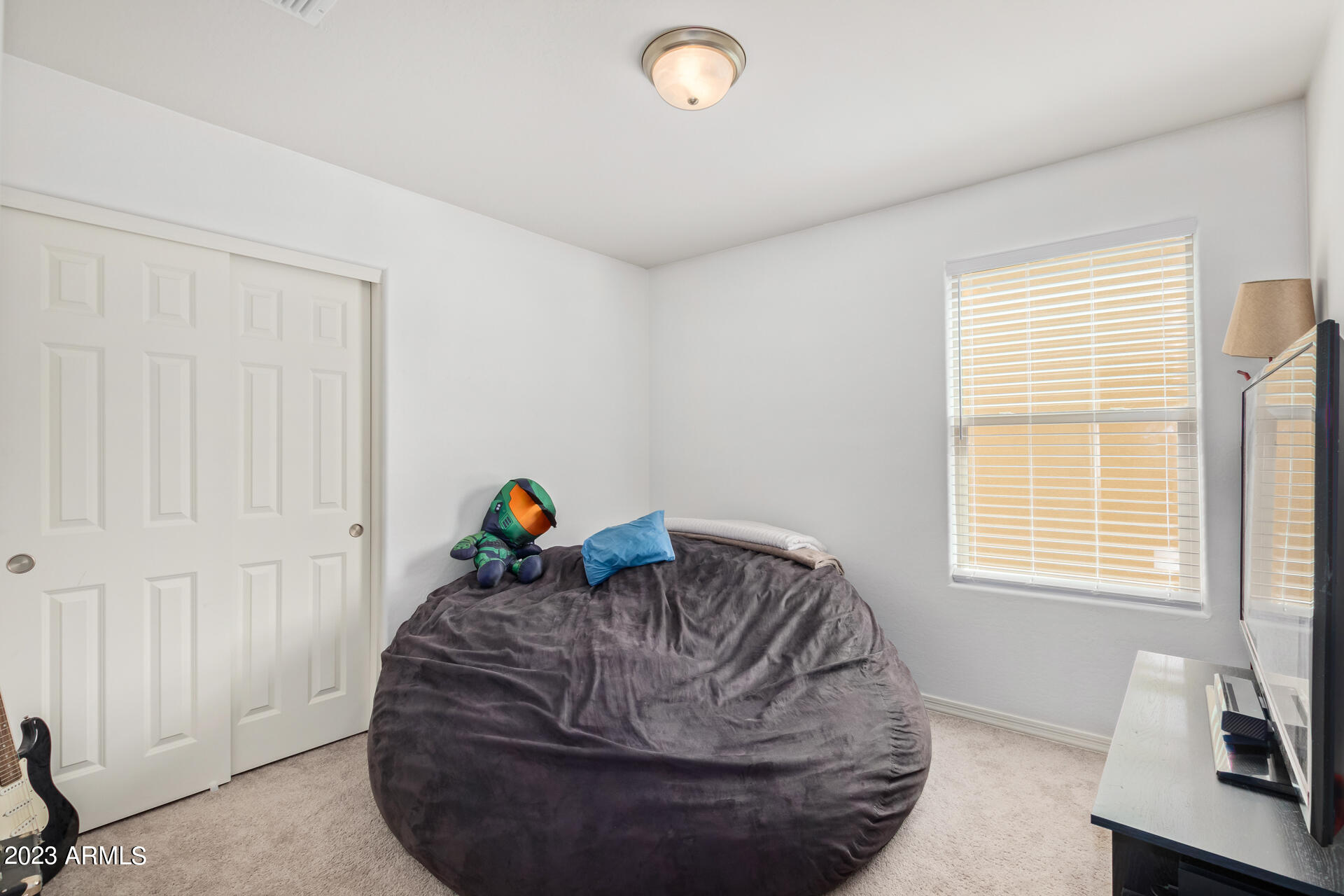 193 N MULBERRY Street