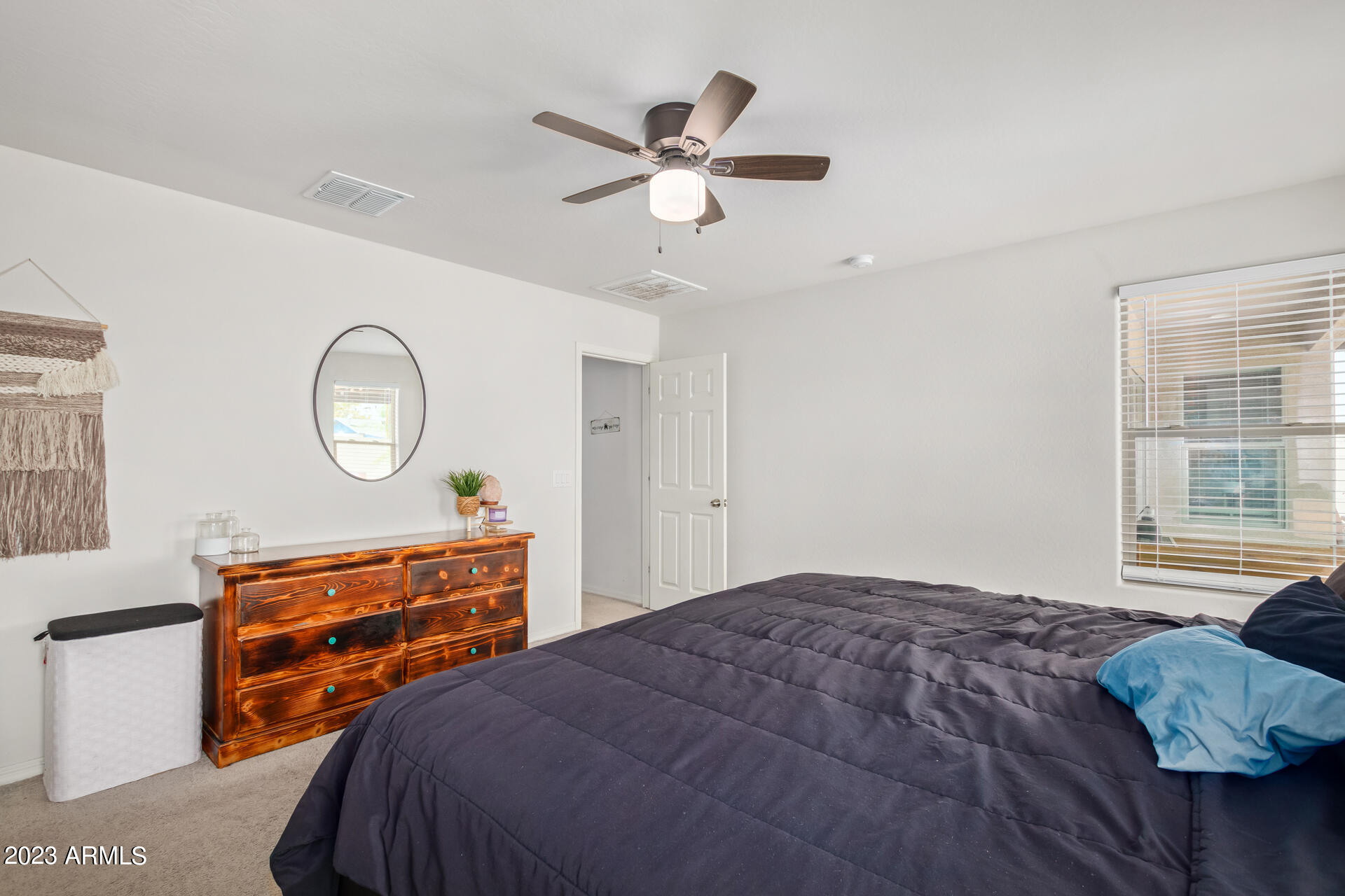 193 N MULBERRY Street