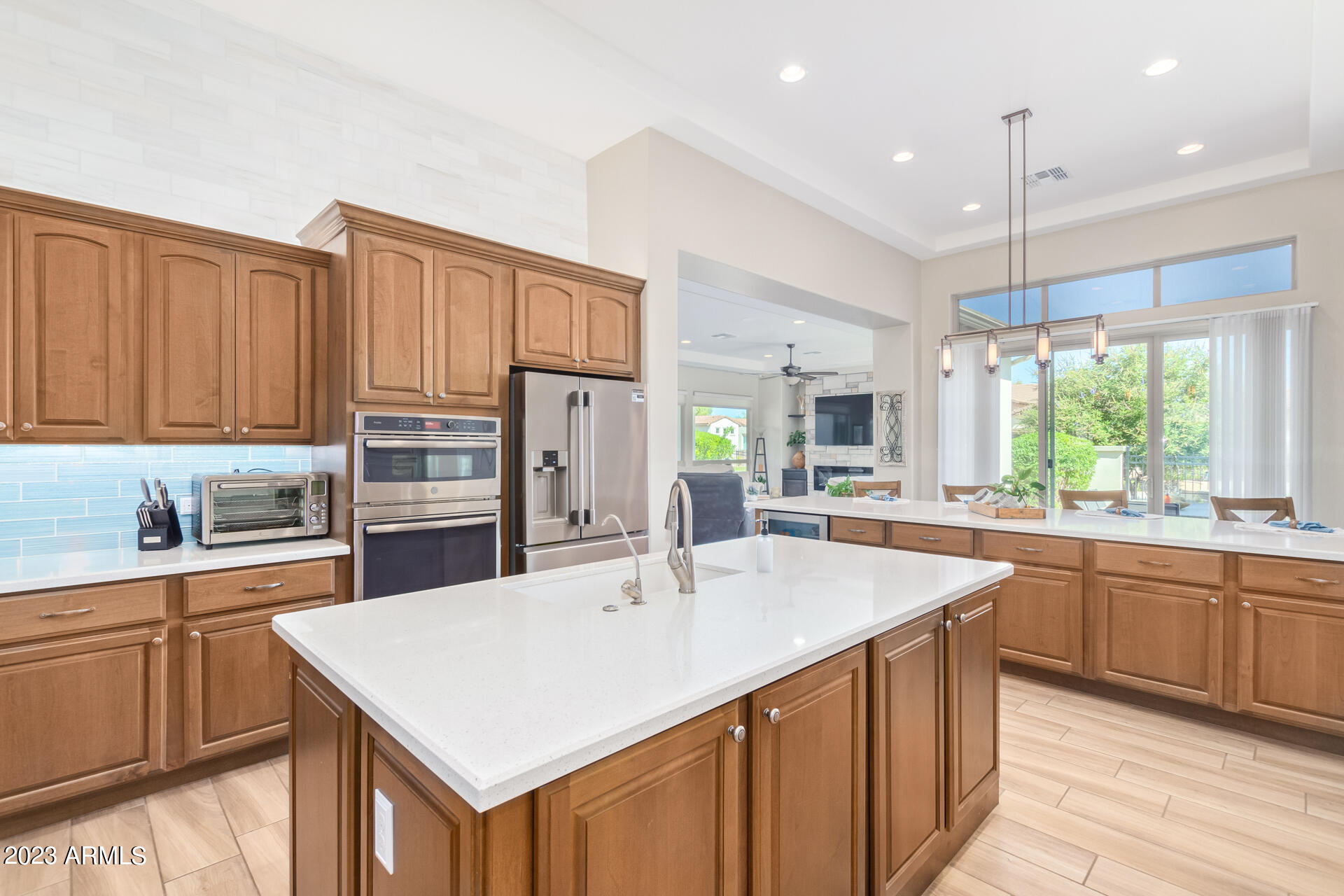 36890 N STONEWARE Drive