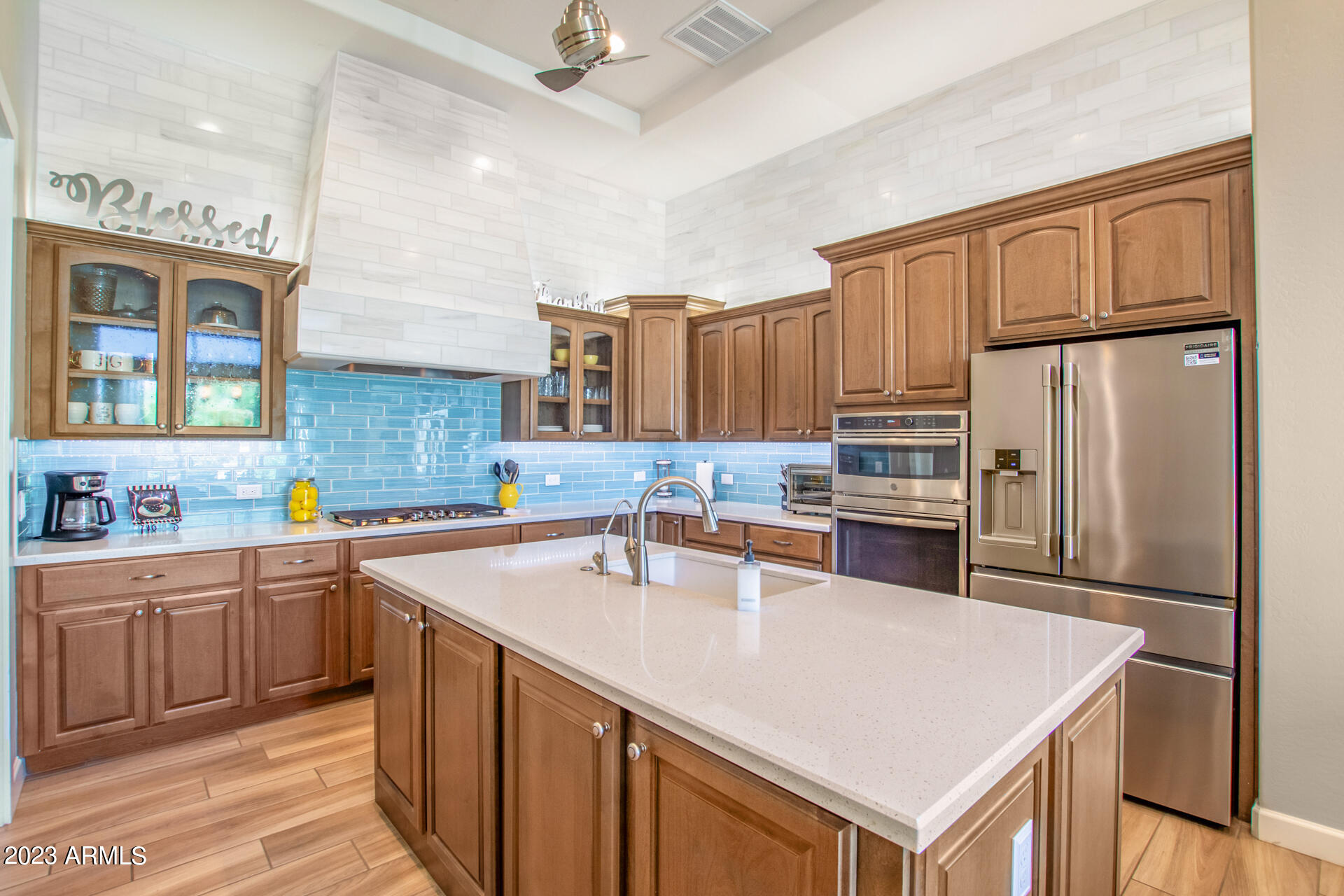 36890 N STONEWARE Drive