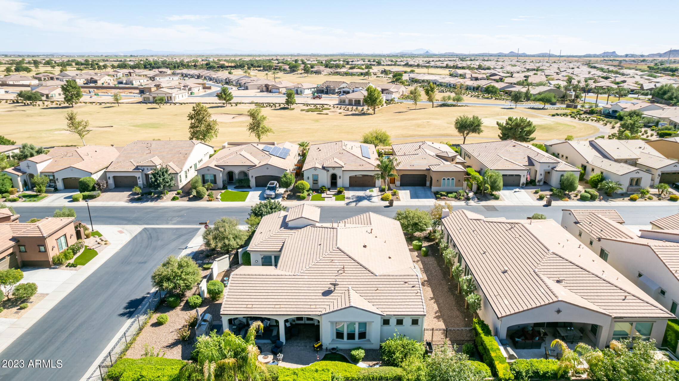 36890 N STONEWARE Drive