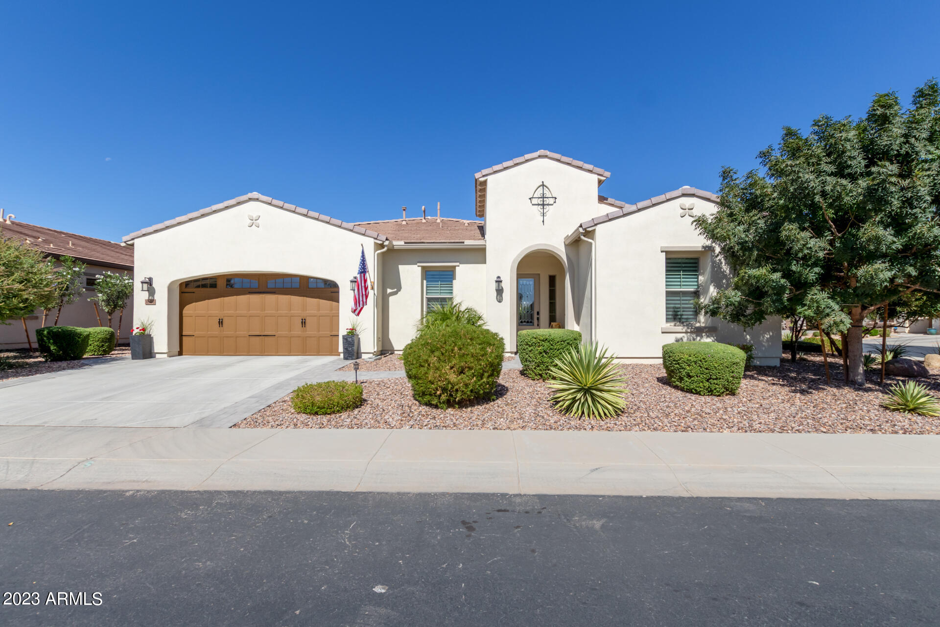 36890 N STONEWARE Drive