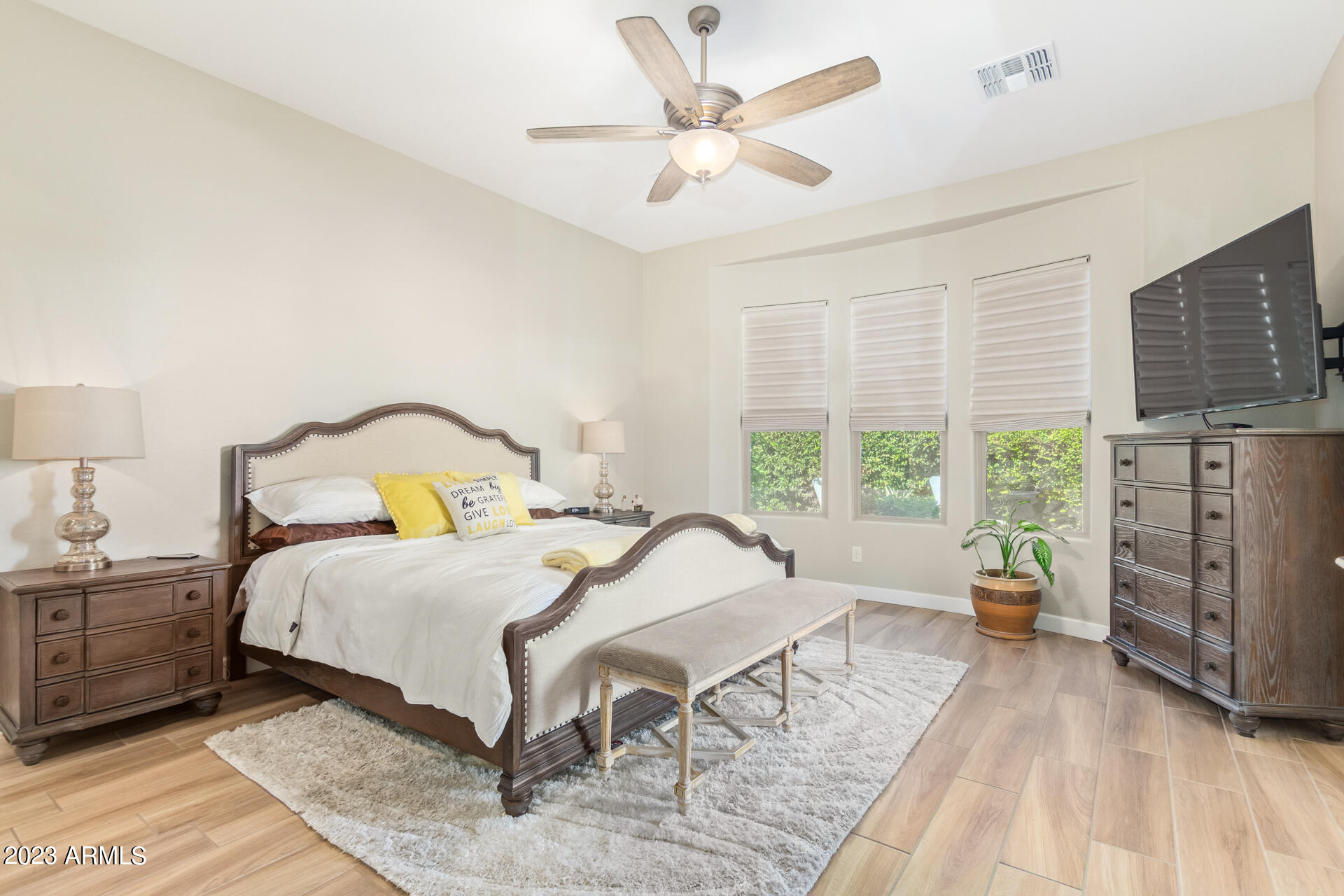 36890 N STONEWARE Drive