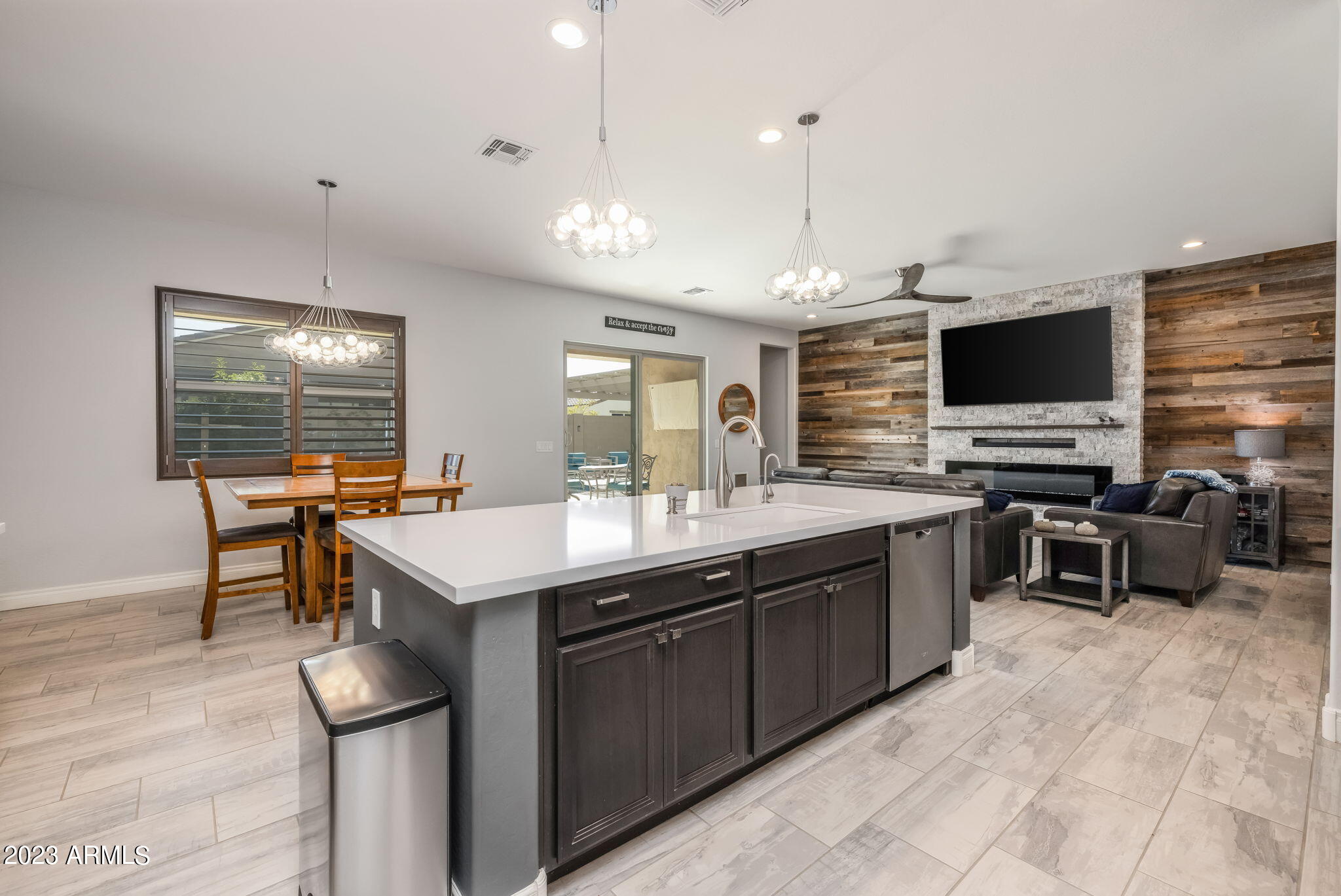 9605 E TELEMETRY Drive