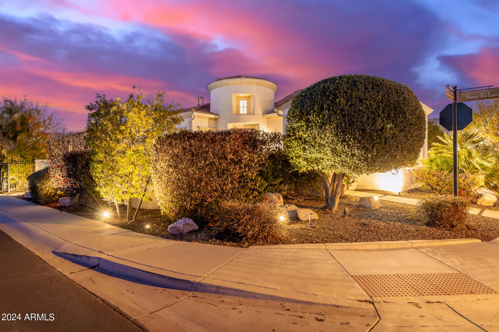 266 E LADDOOS Avenue