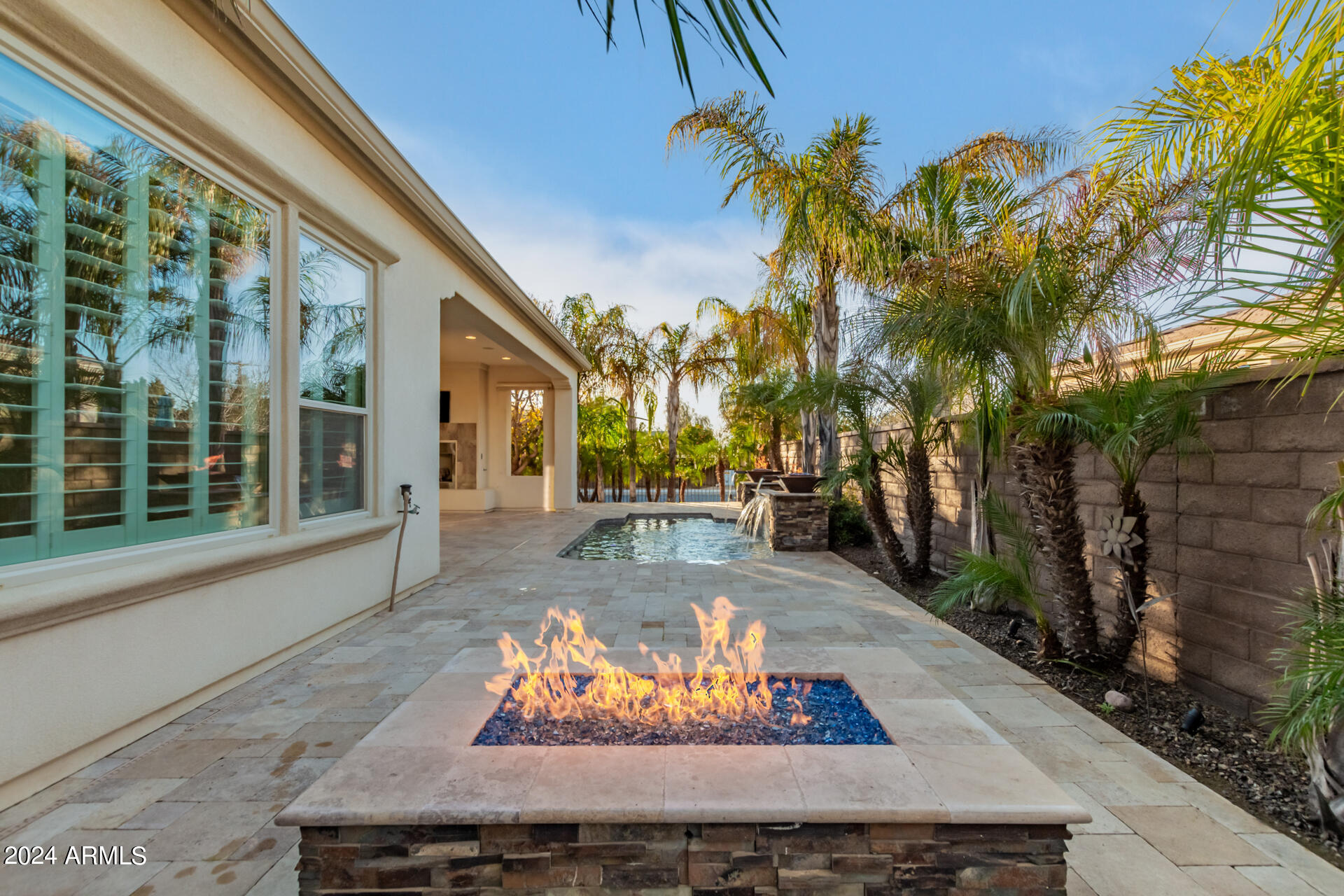 266 E LADDOOS Avenue