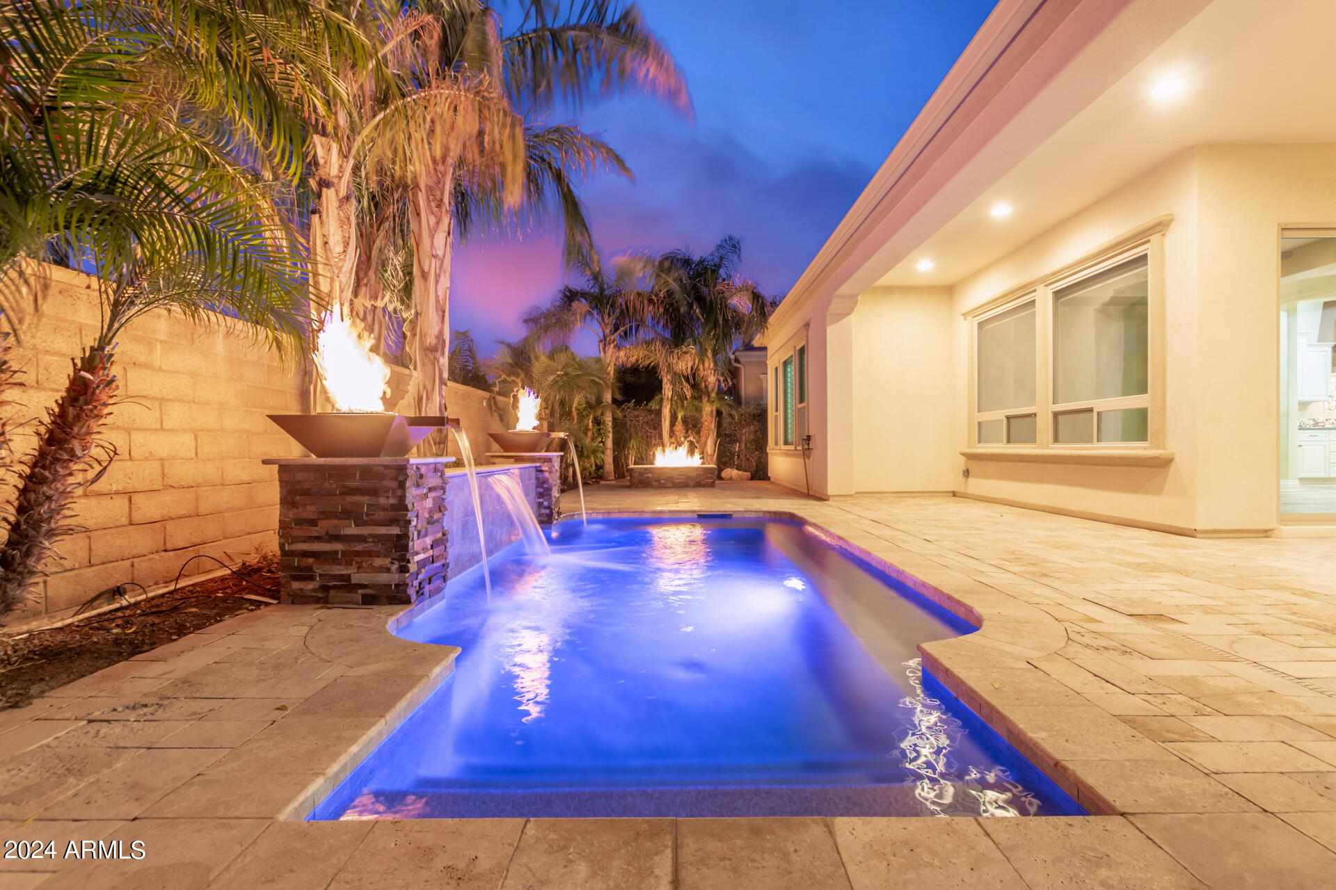 266 E LADDOOS Avenue