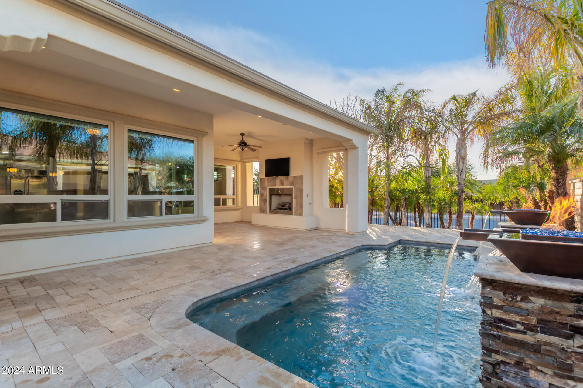 266 E LADDOOS Avenue