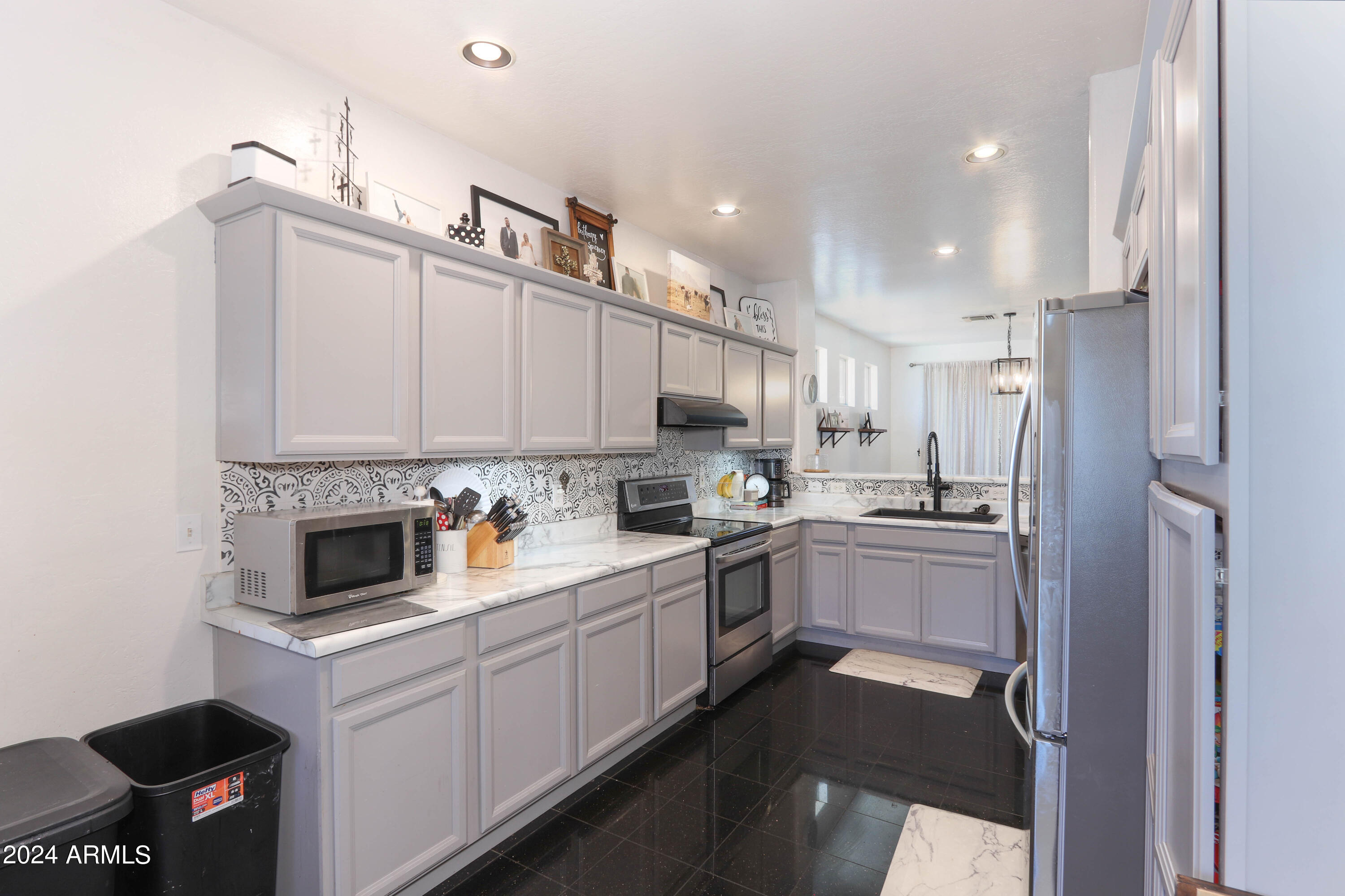 1280 N Elizabeth Court