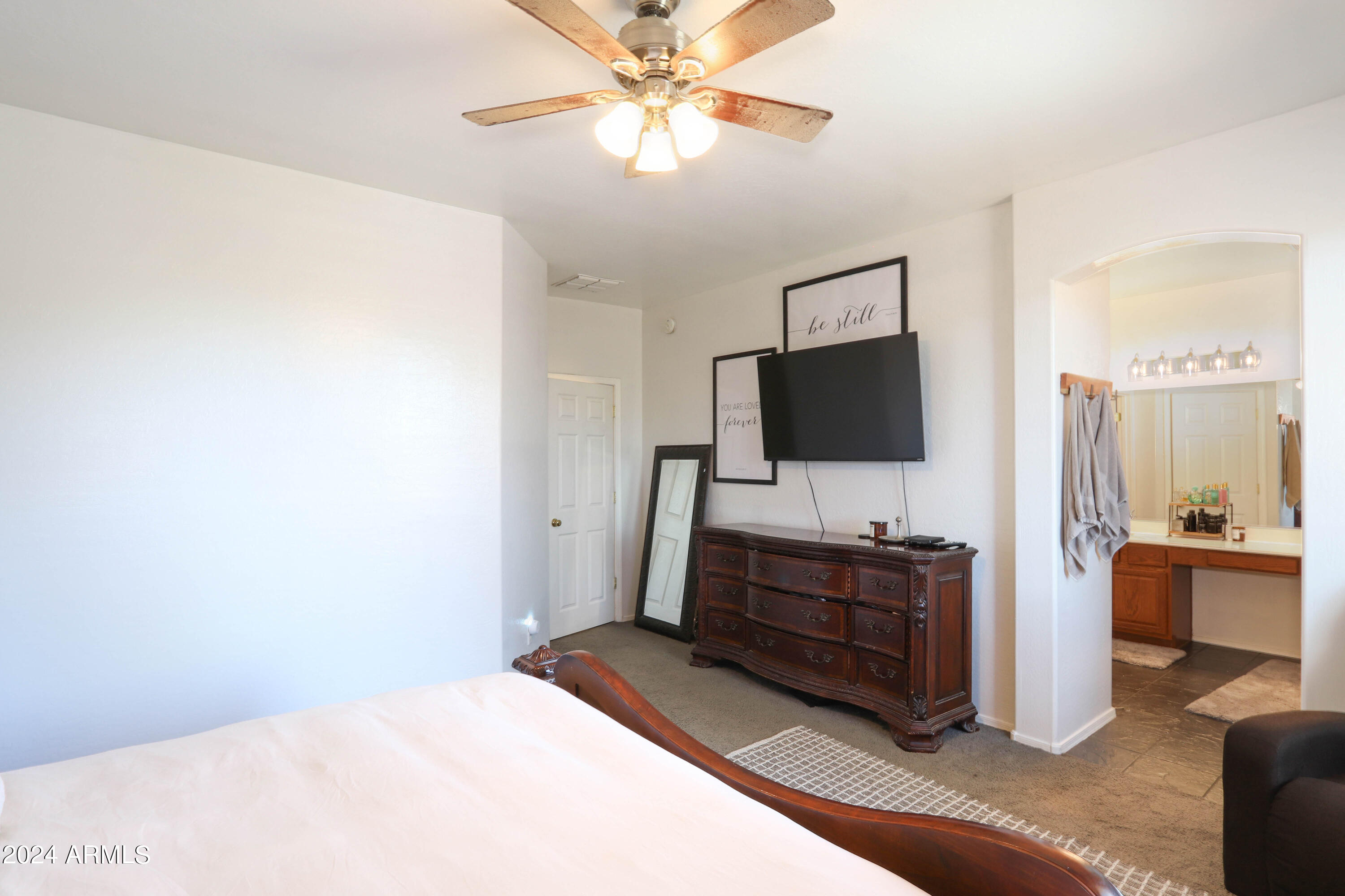 1280 N Elizabeth Court