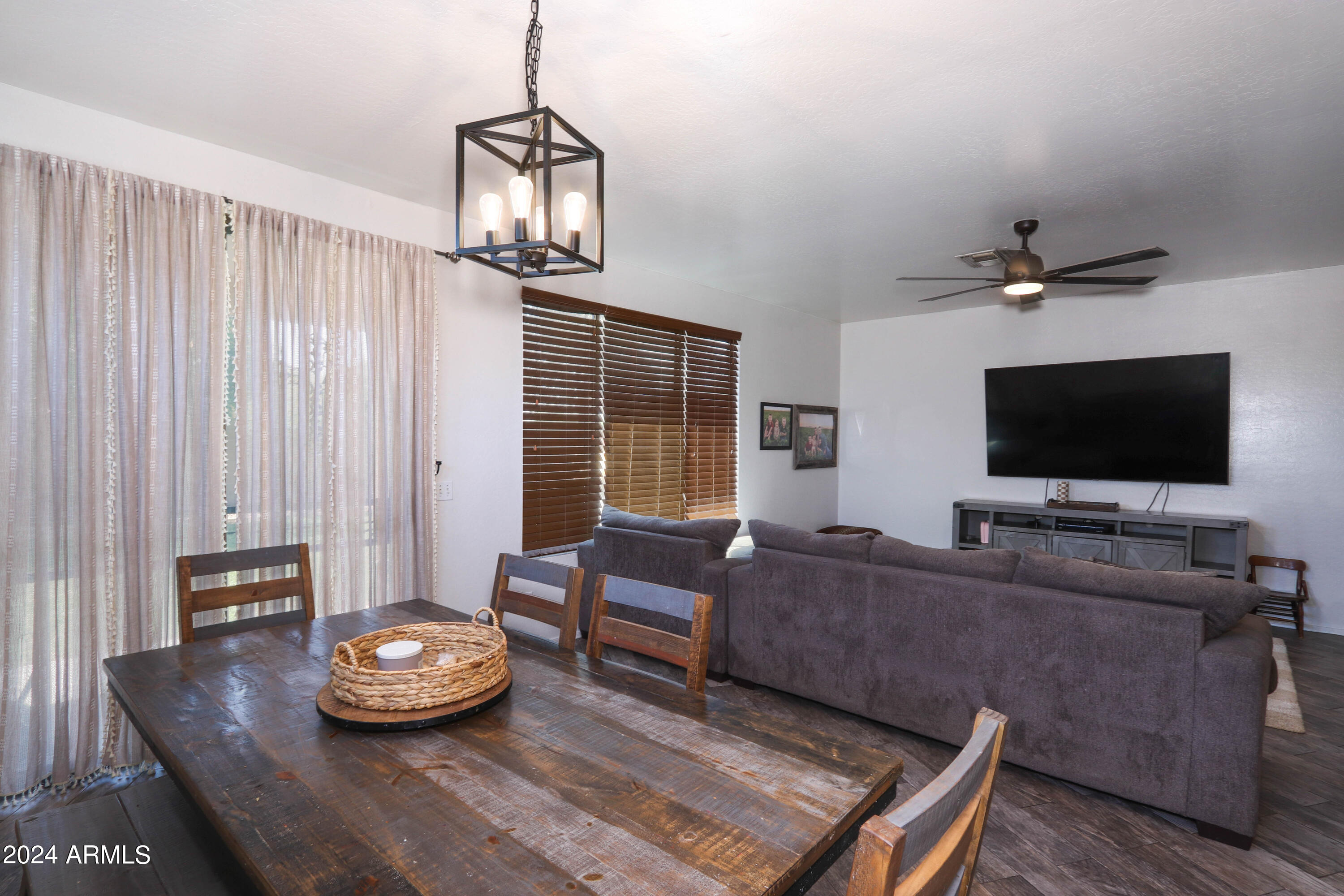 1280 N Elizabeth Court