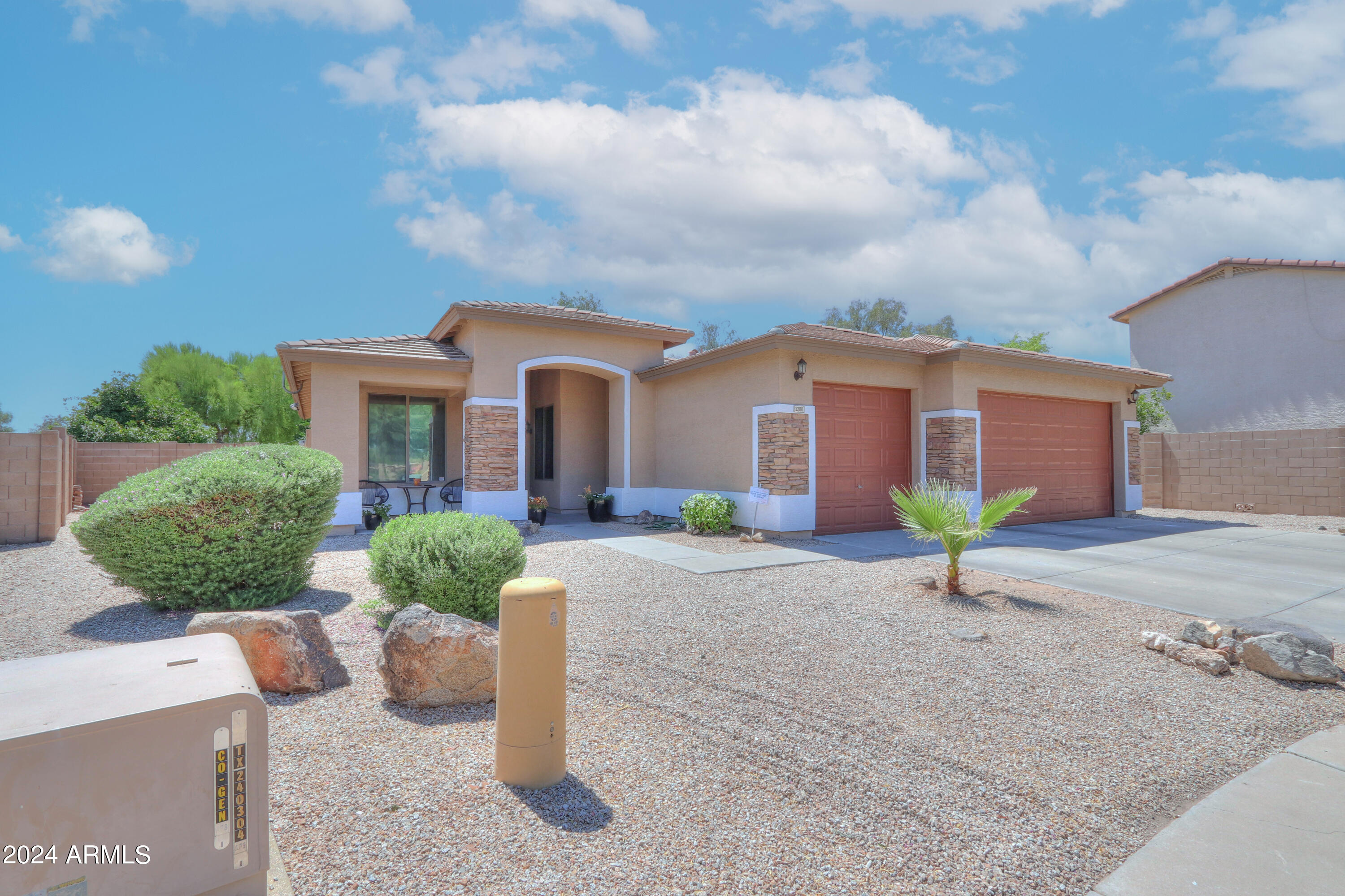 1280 N Elizabeth Court