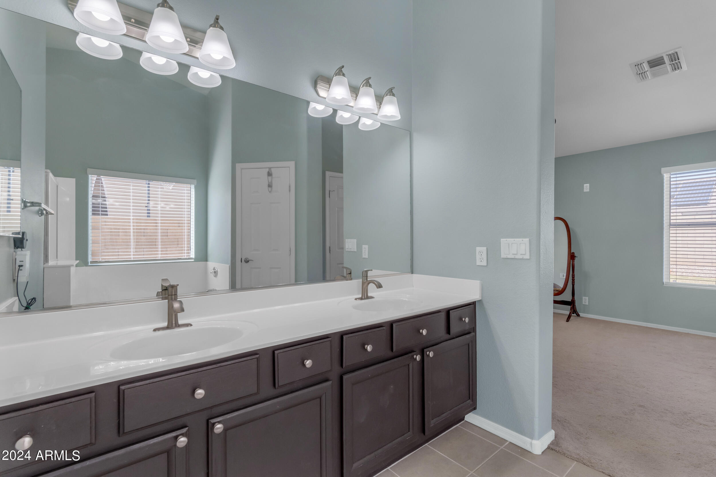 10770 W DEANNA Drive