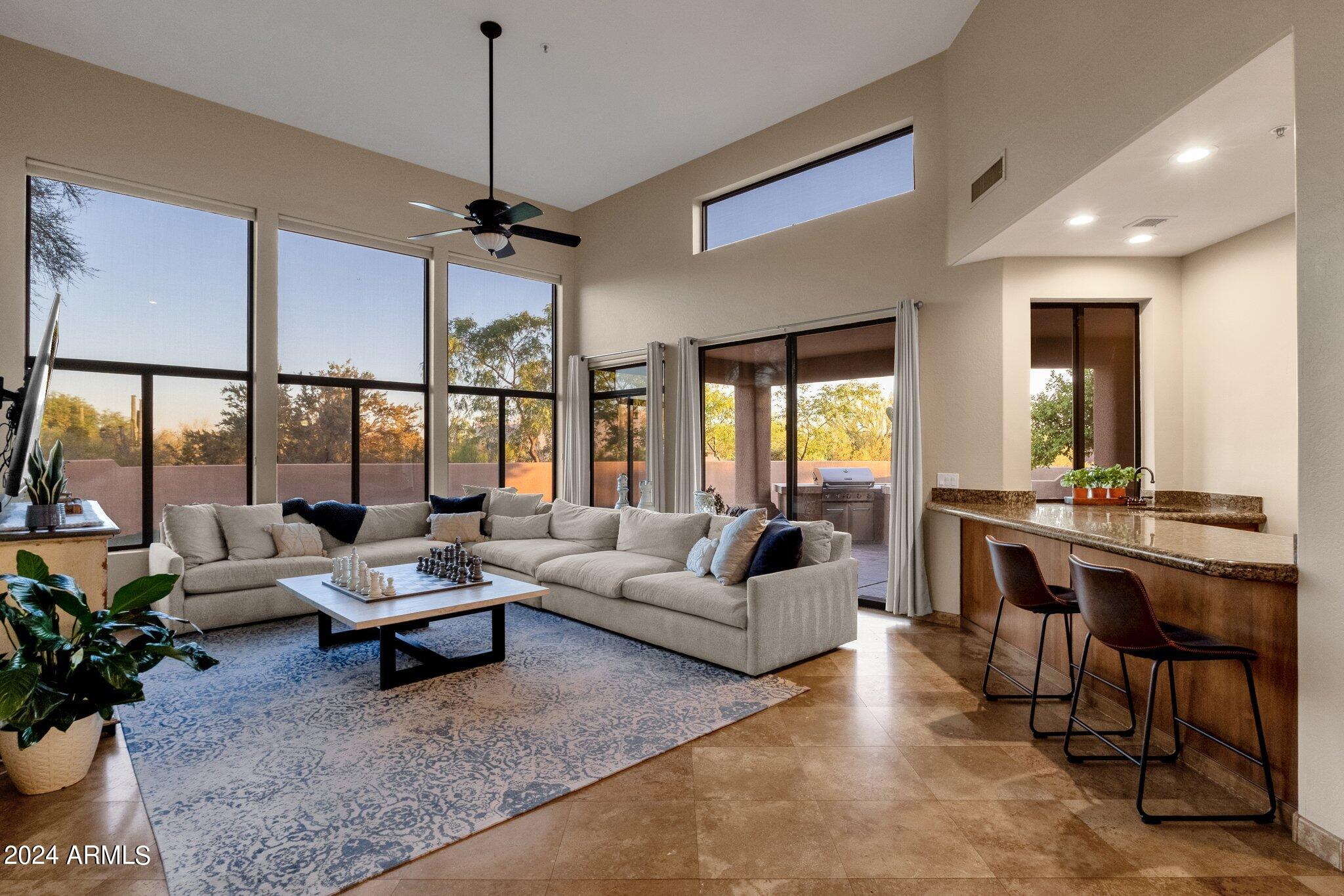 9325 E PARAISO Drive