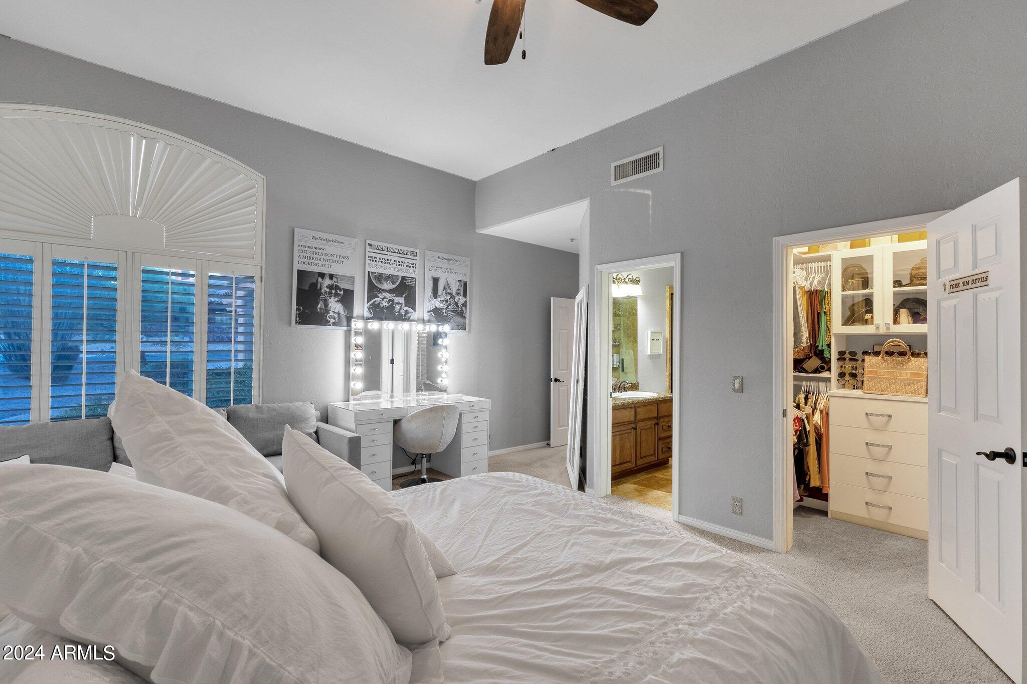 9325 E PARAISO Drive