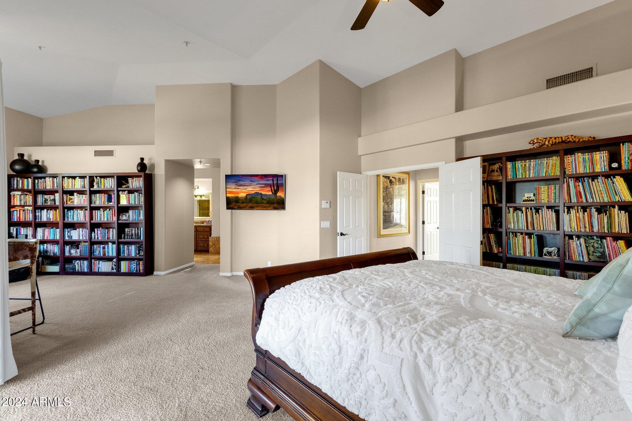 9325 E PARAISO Drive