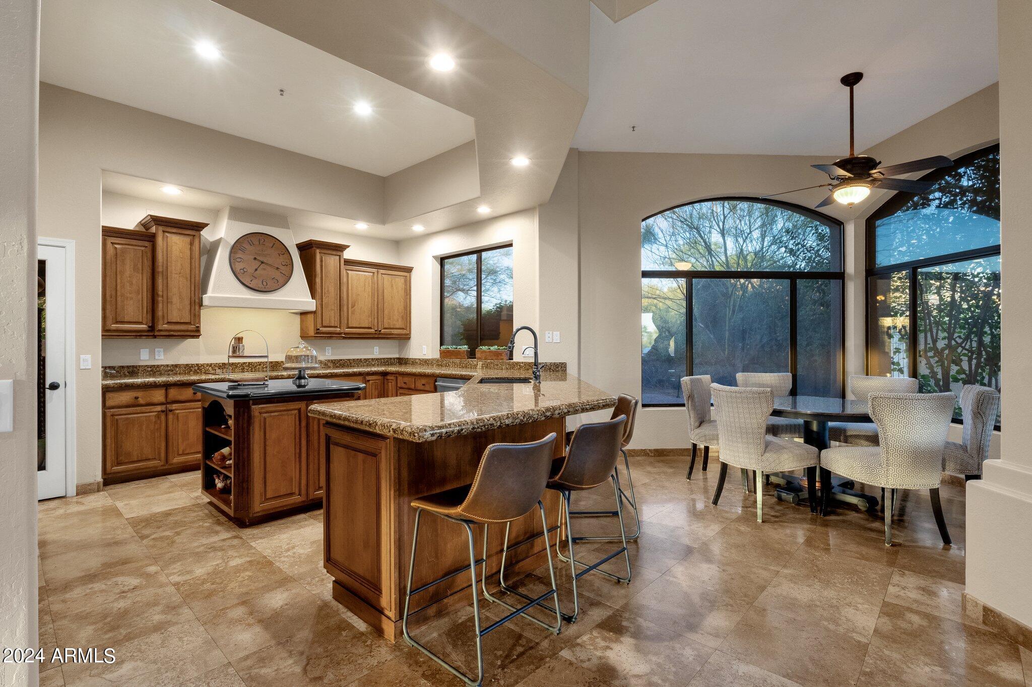 9325 E PARAISO Drive