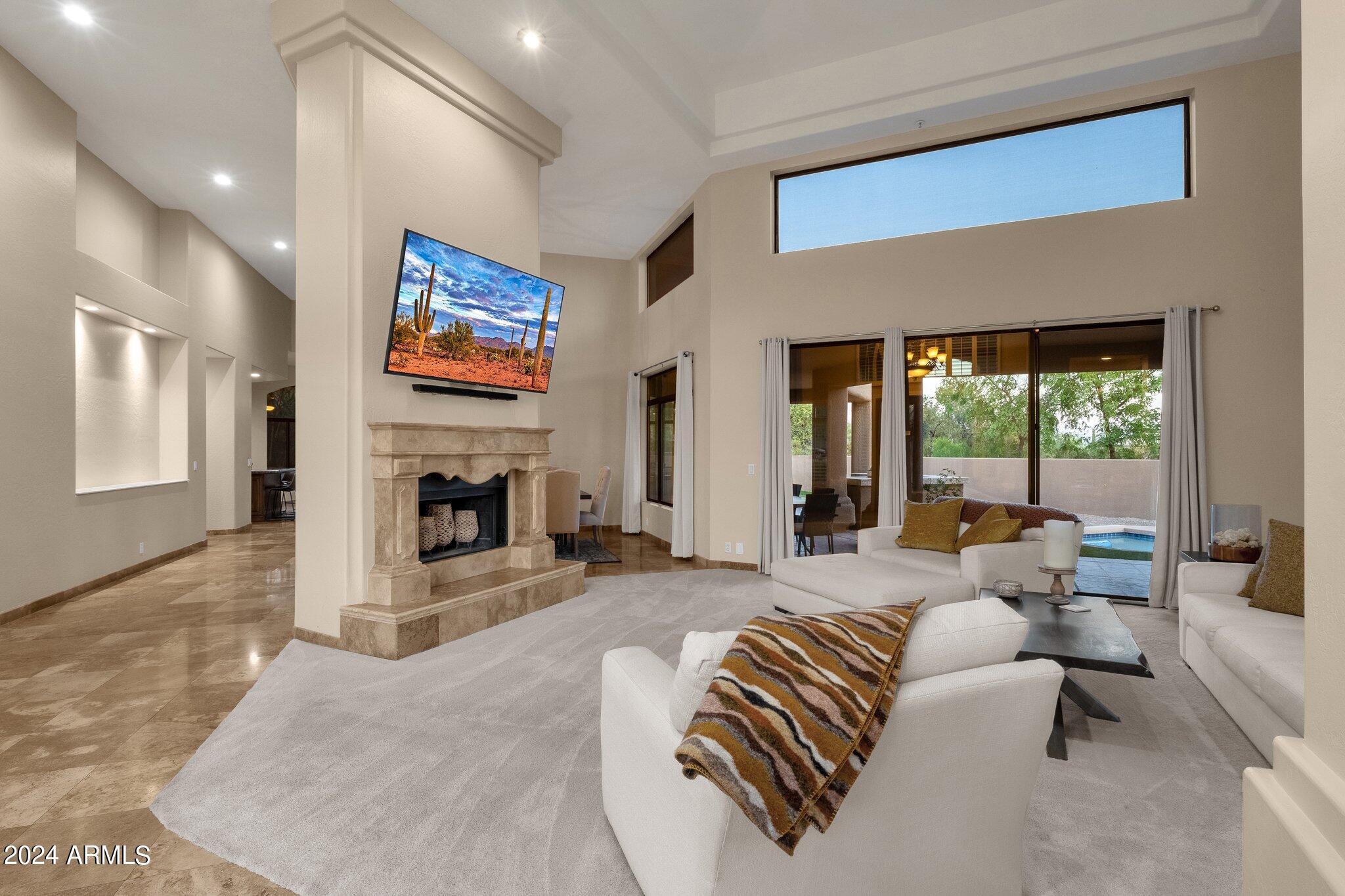 9325 E PARAISO Drive