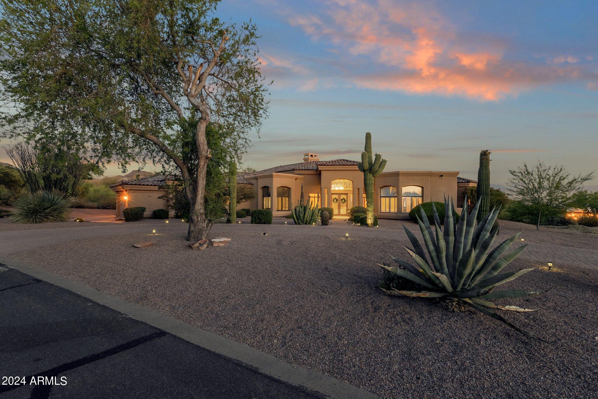 9325 E PARAISO Drive