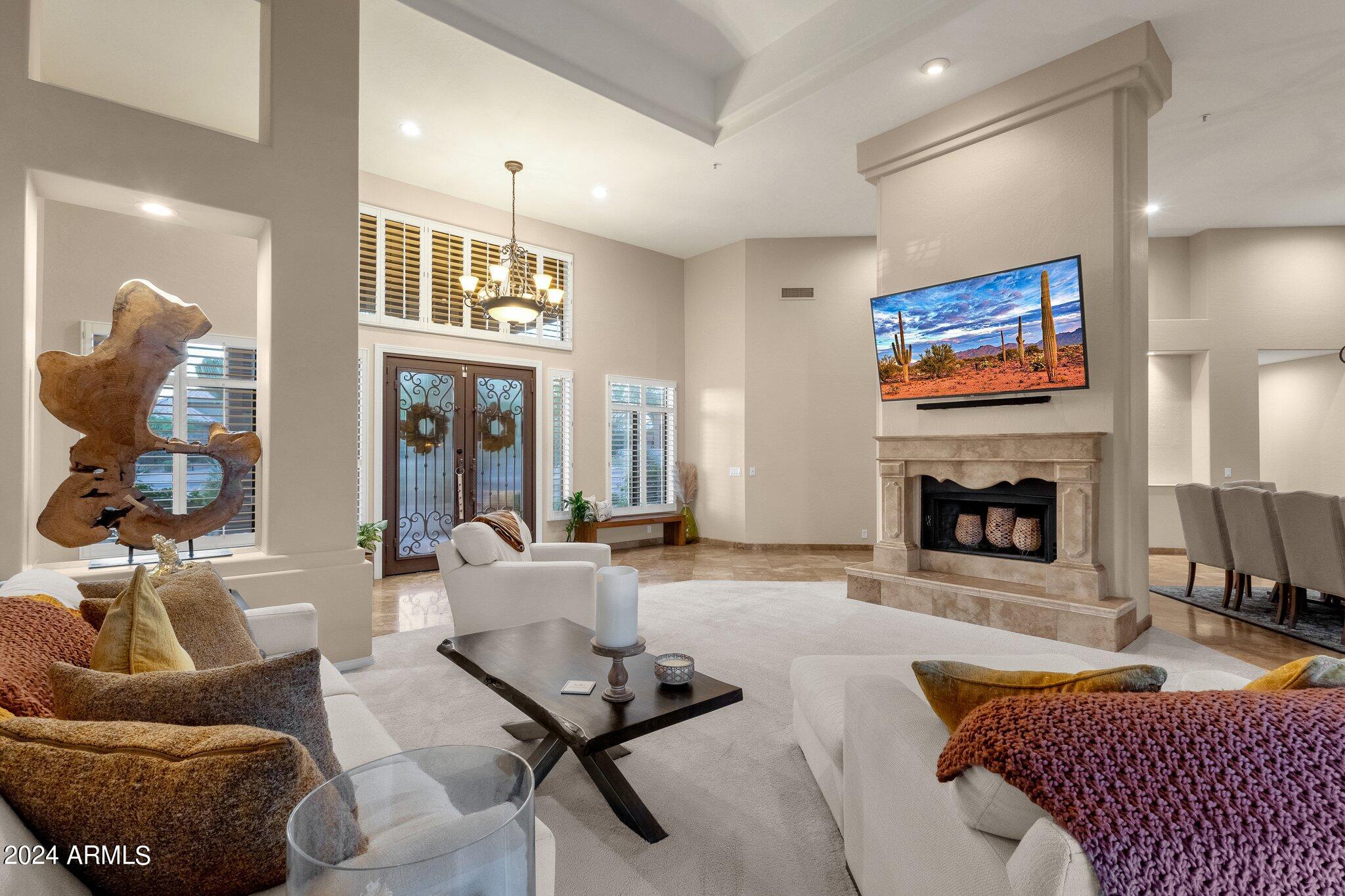 9325 E PARAISO Drive