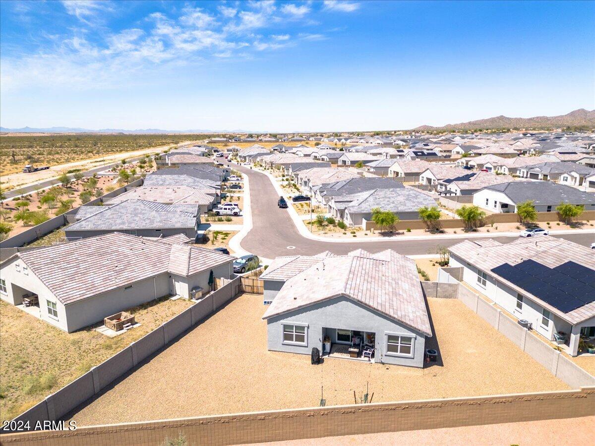 3422 N CINNABAR Place