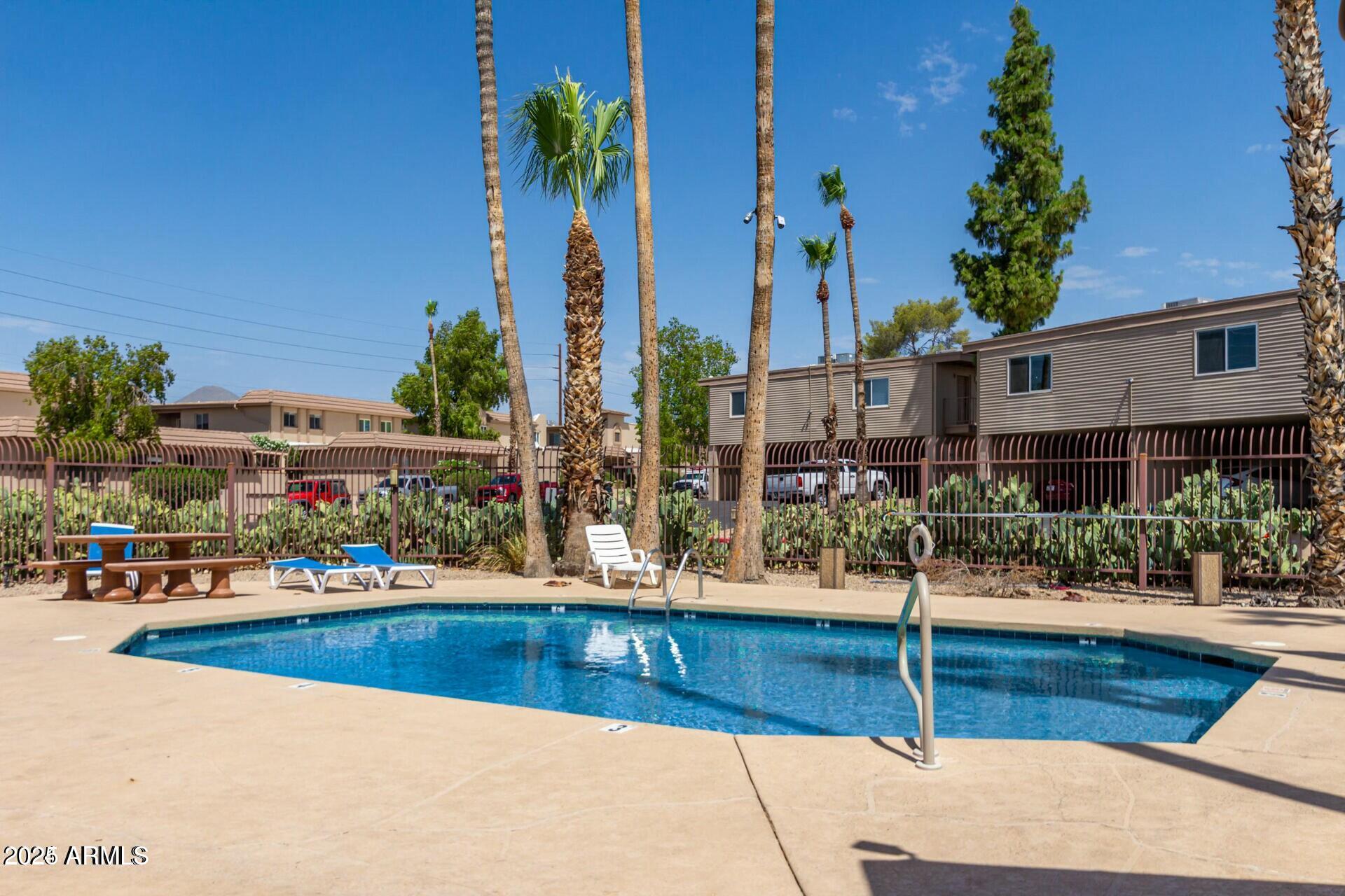 17010 E CALLE DEL ORO, D