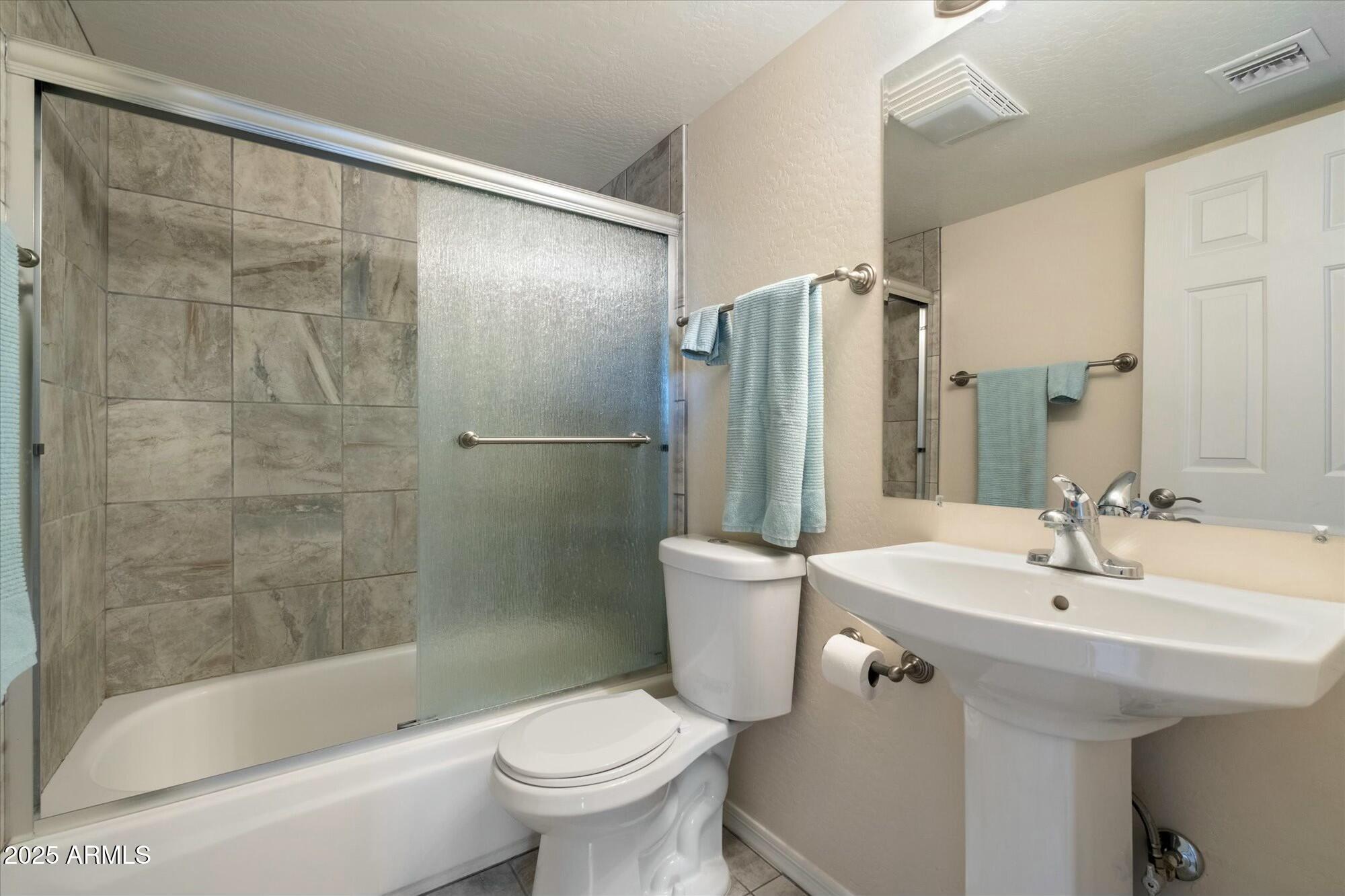 17010 E CALLE DEL ORO, D