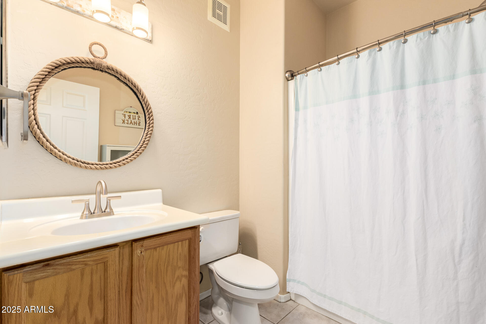 9750 N MONTEREY Drive, 21