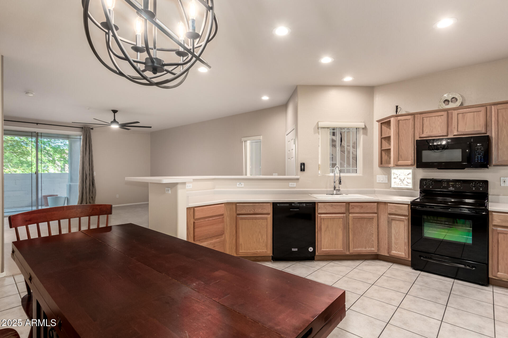 9750 N MONTEREY Drive, 21