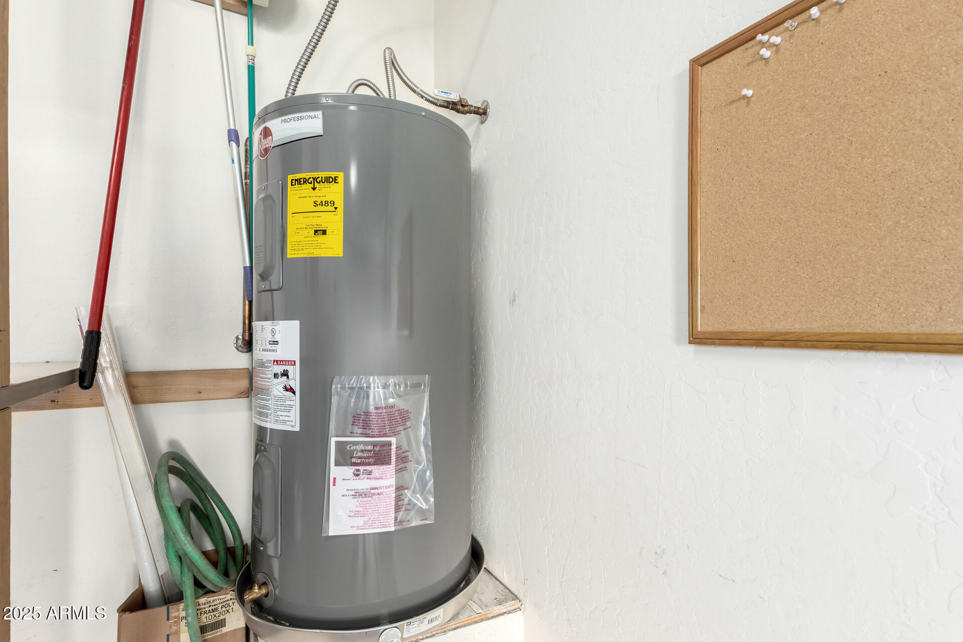 9750 N MONTEREY Drive, 21