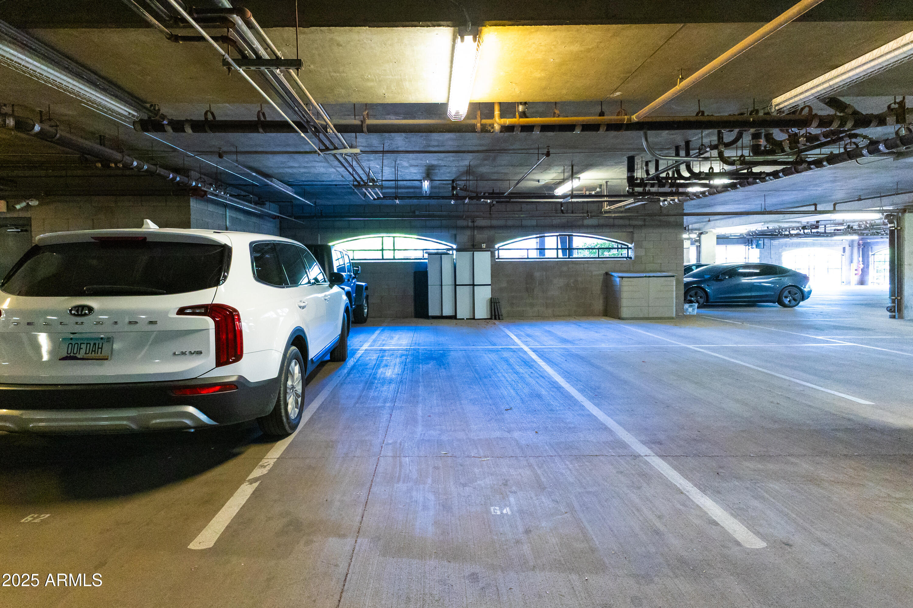 914 E OSBORN Road 208