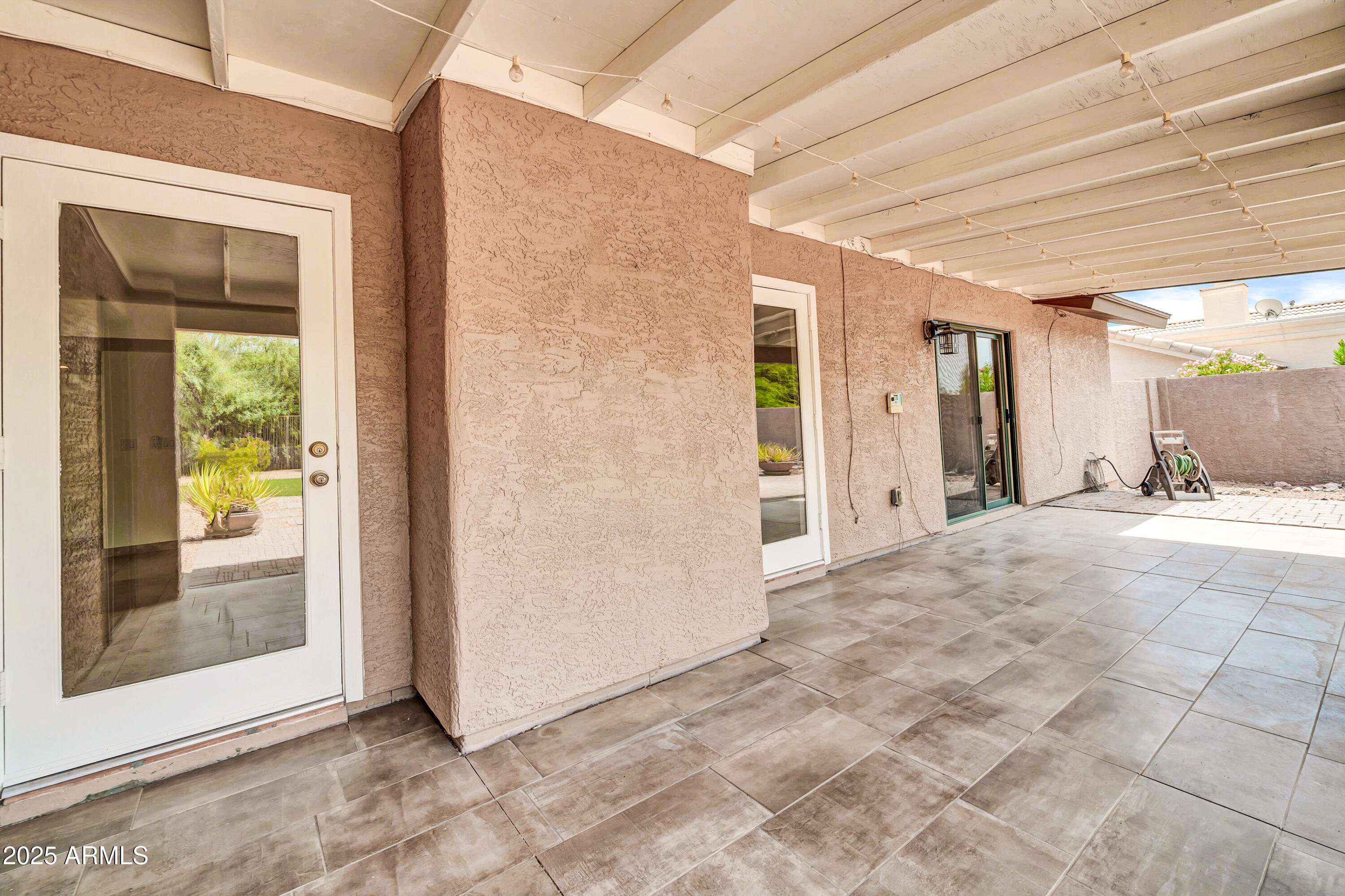 16323 E GLENBROOK Boulevard