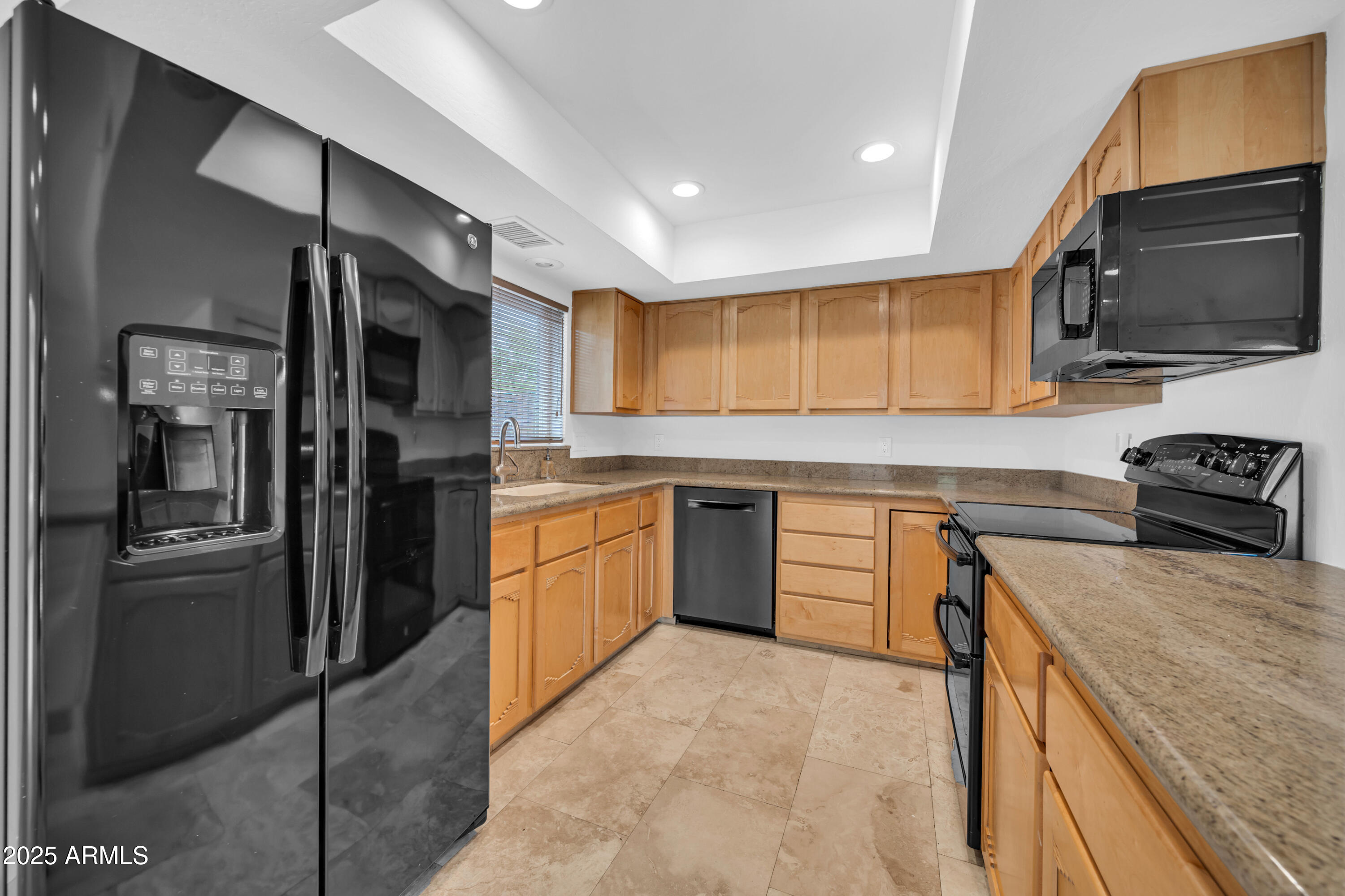 16323 E GLENBROOK Boulevard