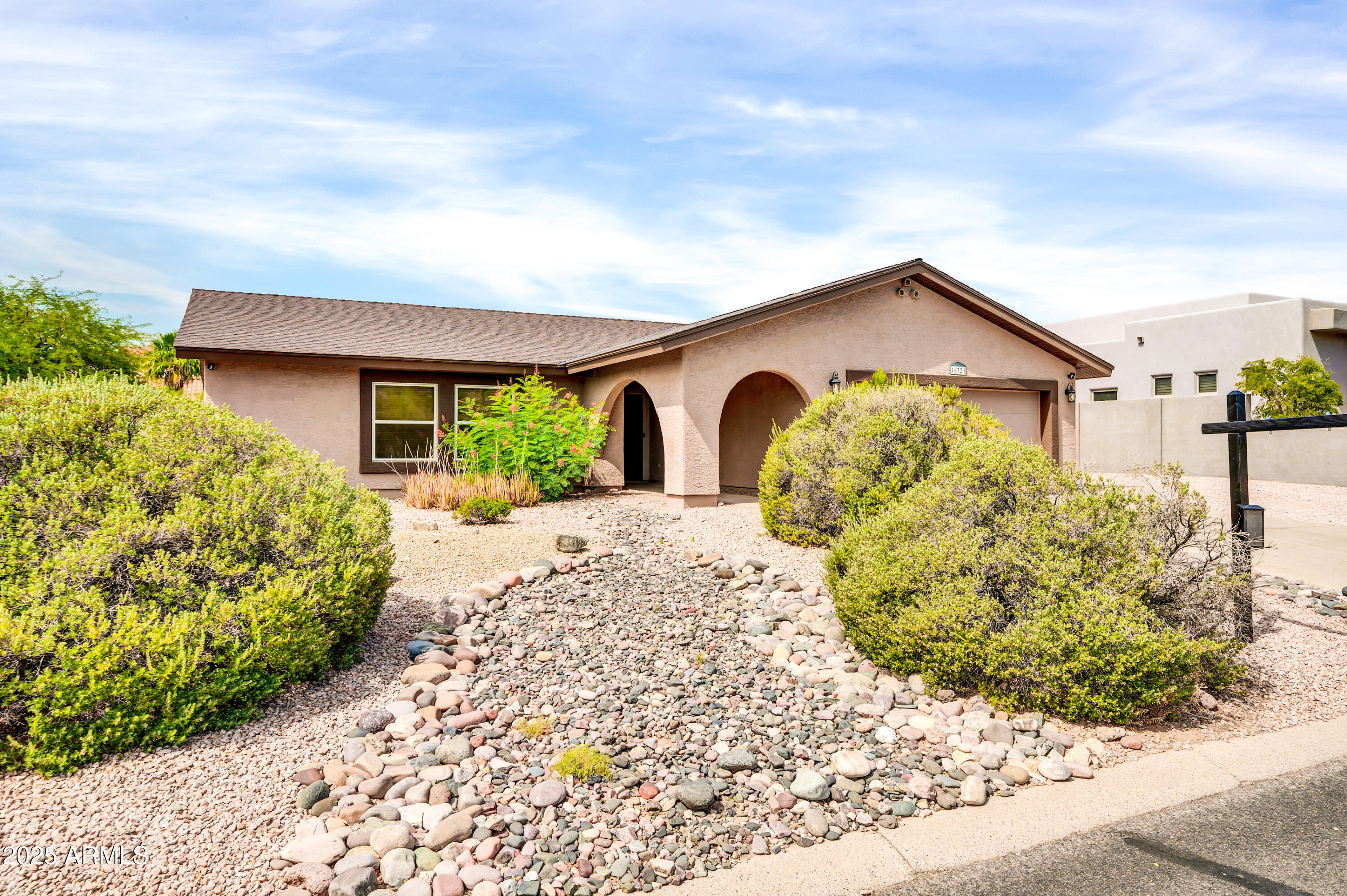 16323 E GLENBROOK Boulevard