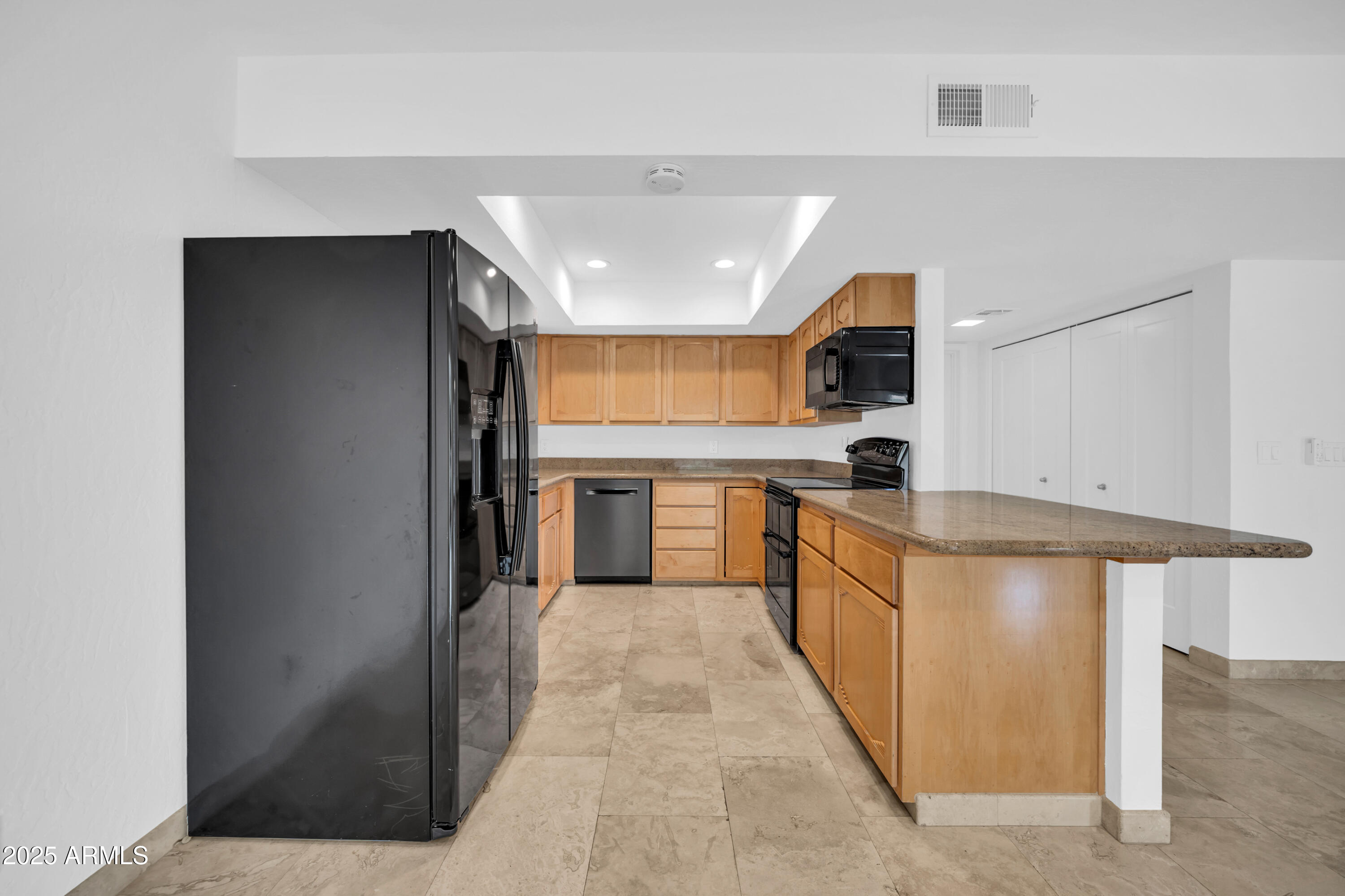 16323 E GLENBROOK Boulevard