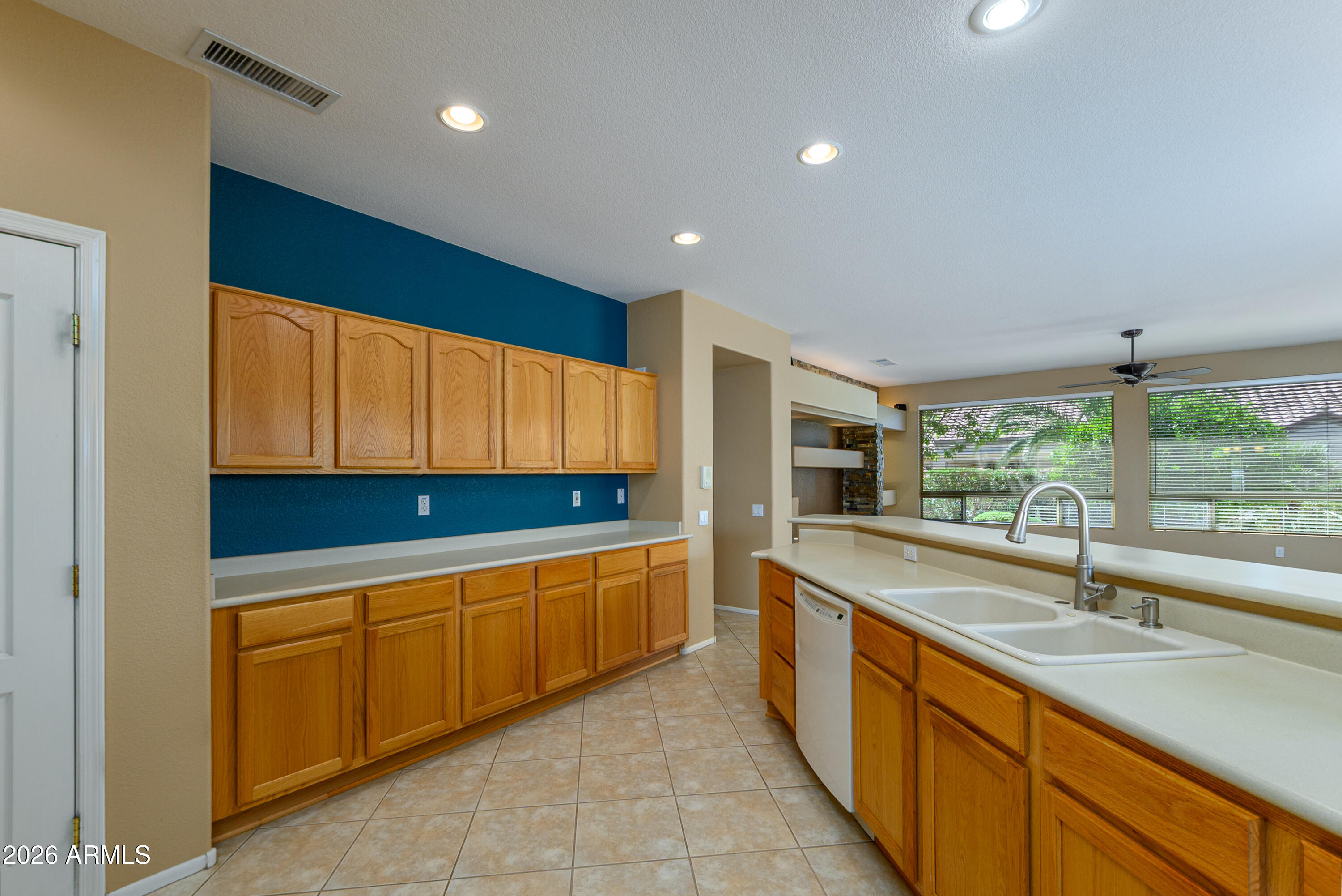 15069 W DOUBLE TREE Way