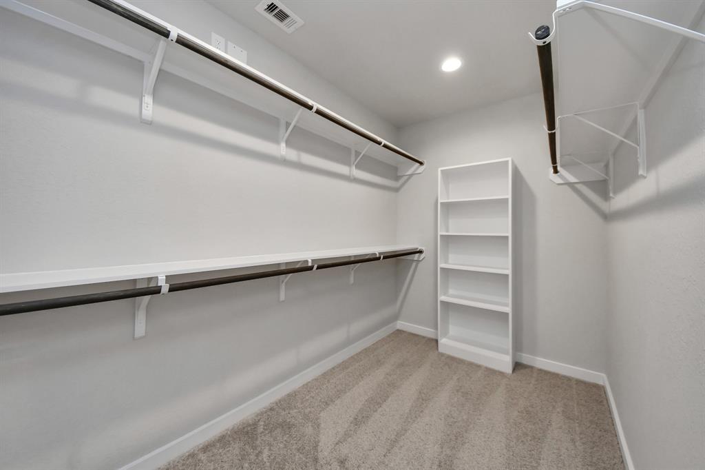 15710 Walnut Leaf Lane