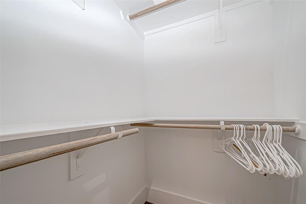 948 Fisher Street Unit: E