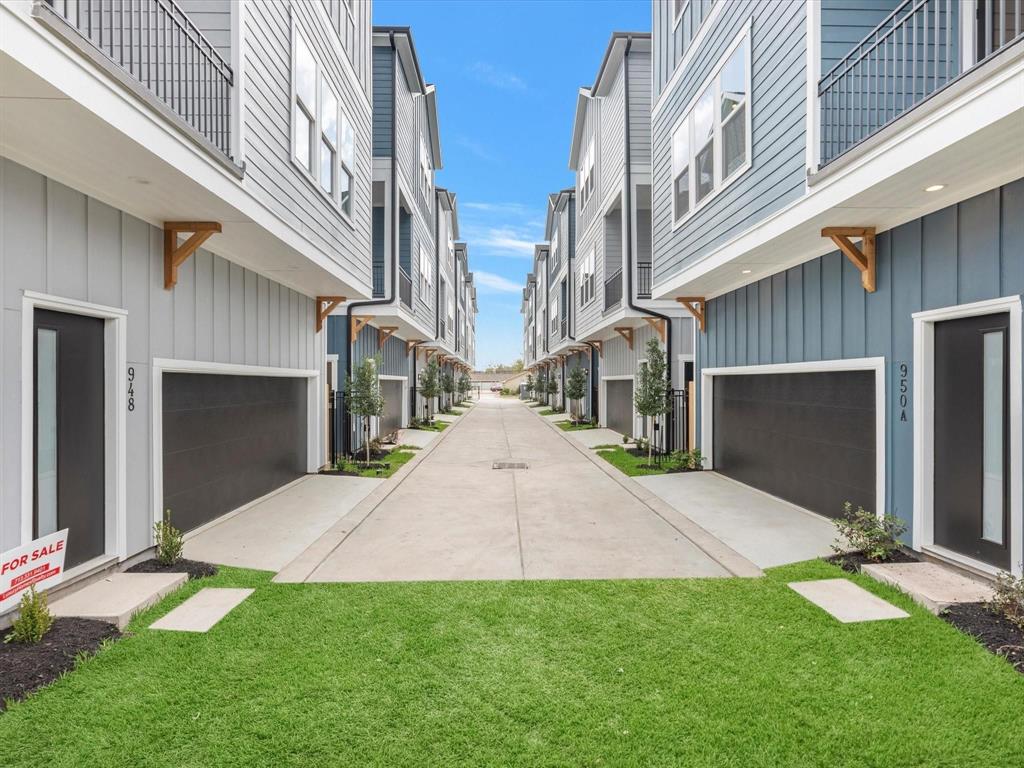 948 Fisher Street Unit: E