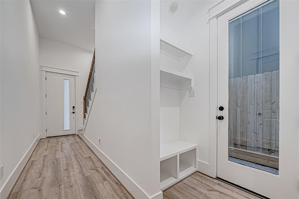 948 Fisher Street Unit: E