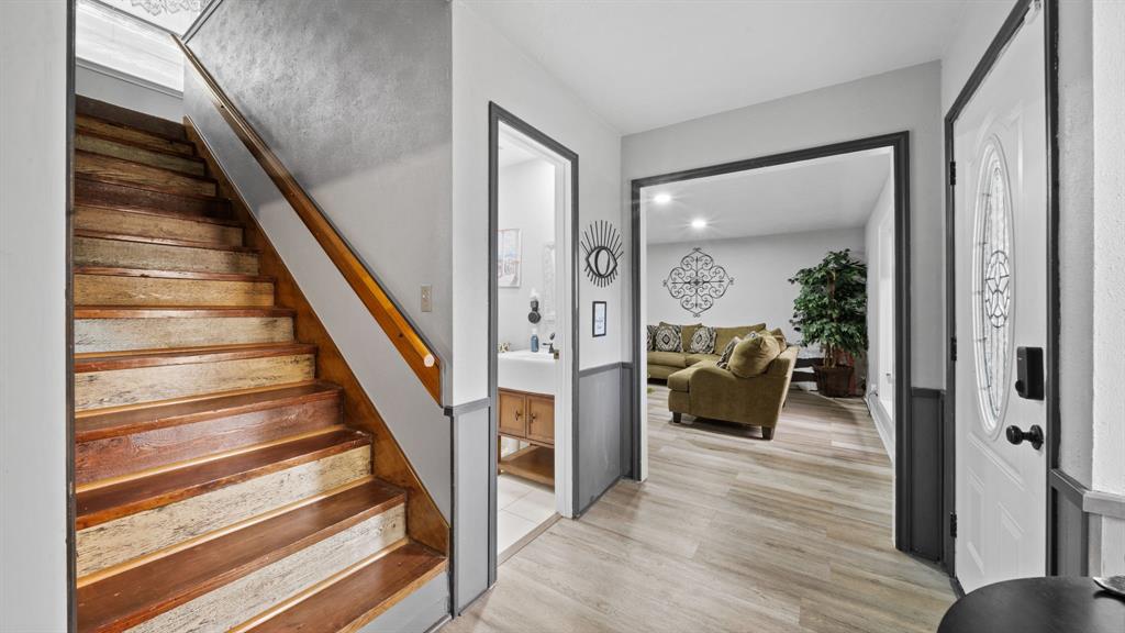 3800 Trailwood Drive