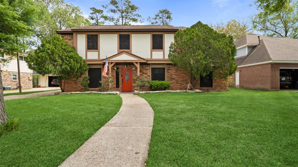 3800 Trailwood Drive