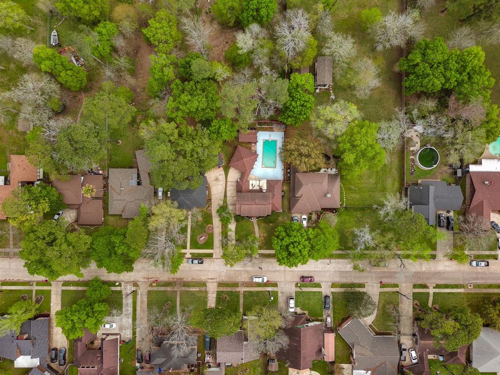 3800 Trailwood Drive