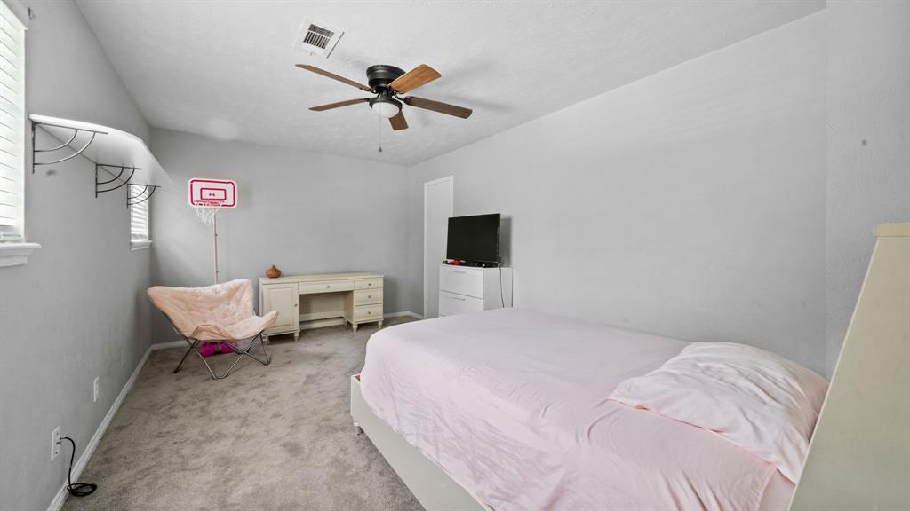 3800 Trailwood Drive