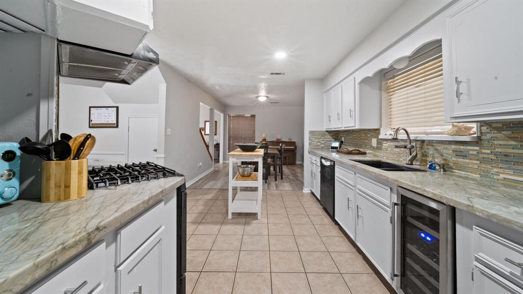 3800 Trailwood Drive