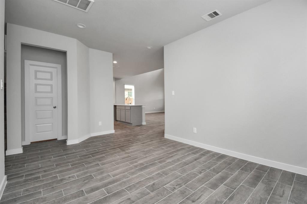 15706 Walnut Leaf Lane