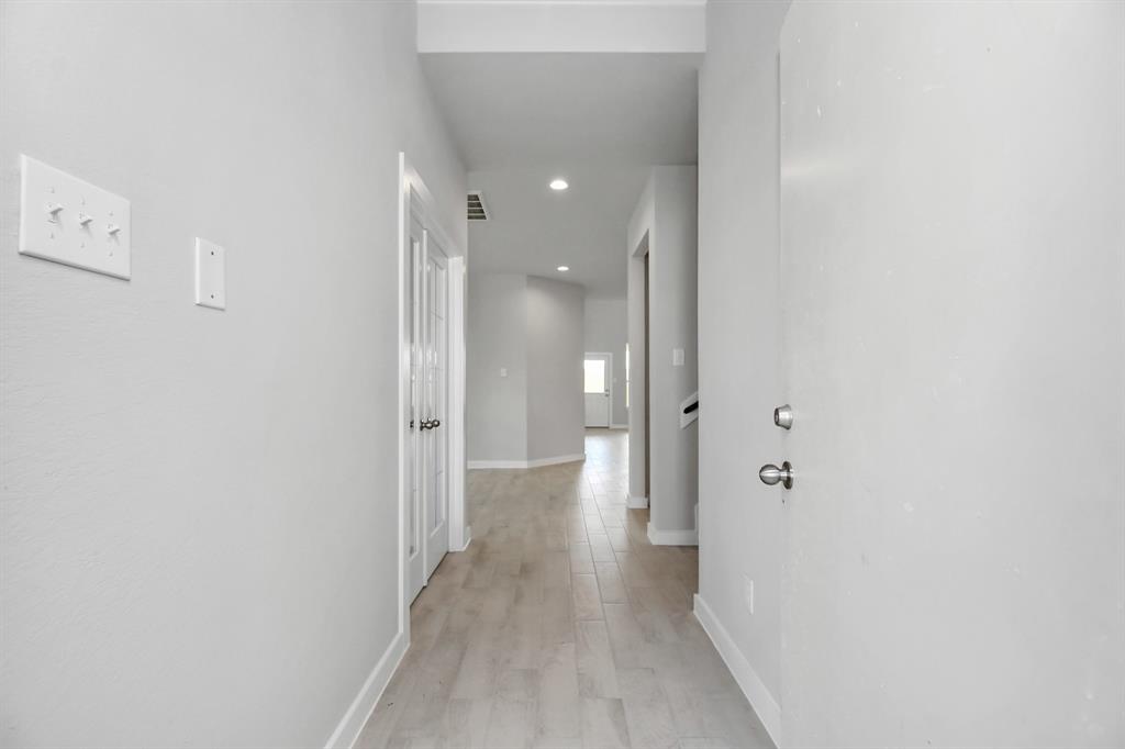 22106 Heartwood Elm Trail