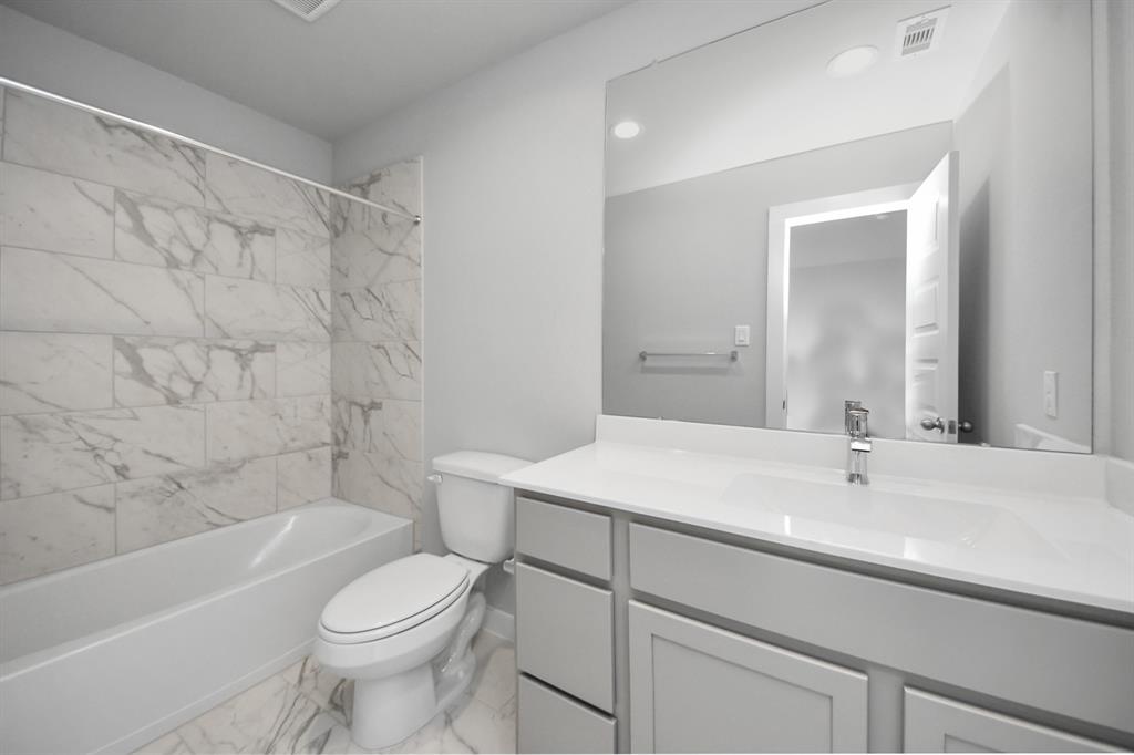 18222 Yaupon Bough Ln