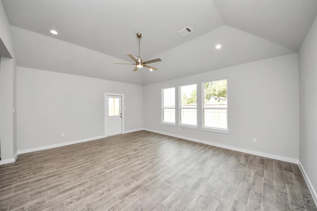 18222 Yaupon Bough Ln